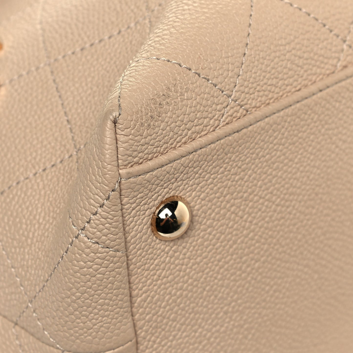 Crumpled Grained Calfskin Zip and Carry Shopping Tote Beige