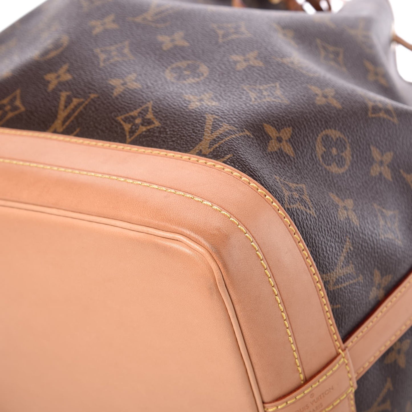 Monogram Noe