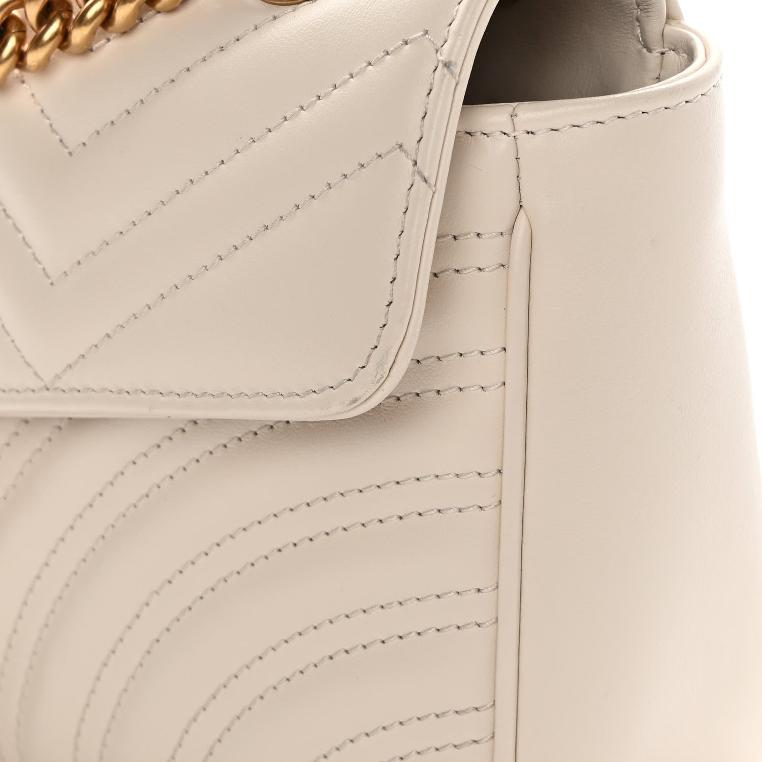 Gucci Calfskin Matelasse Small GG Marmont Shoulder Bag White 13 of 14