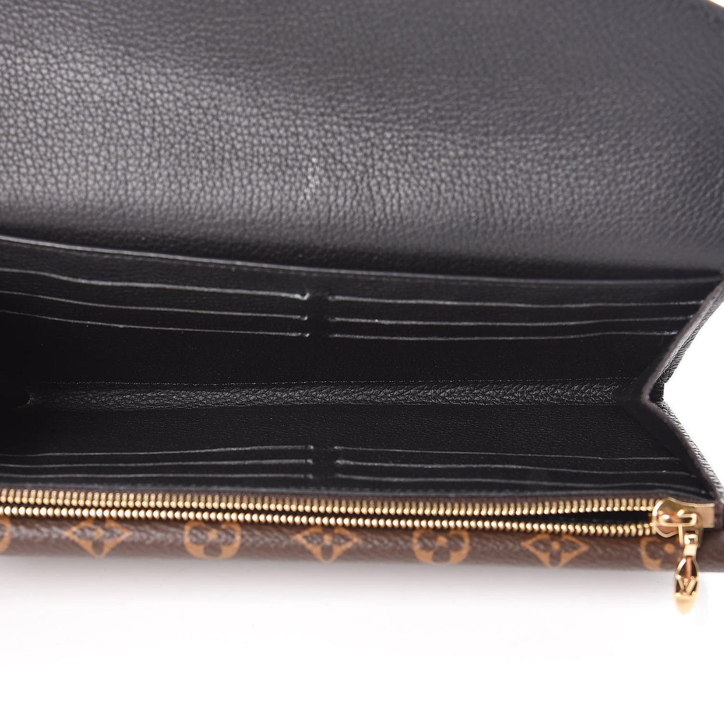 Calfskin Double V Wallet Black
