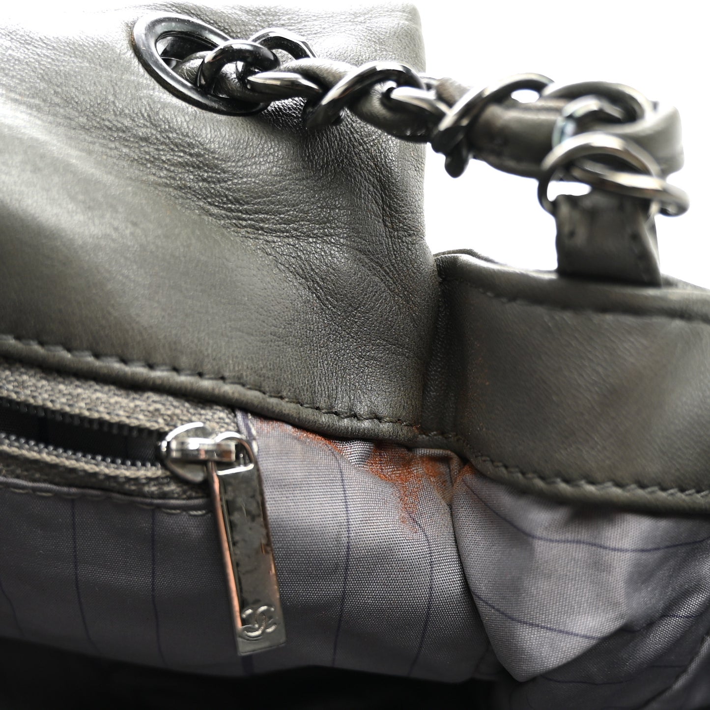 Lambskin Studded CC East West Flap Grey