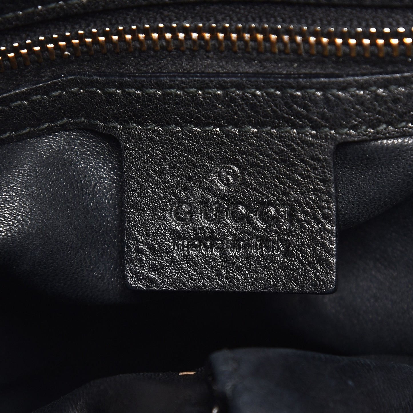 Python Icon Bit Shoulder Bag Black