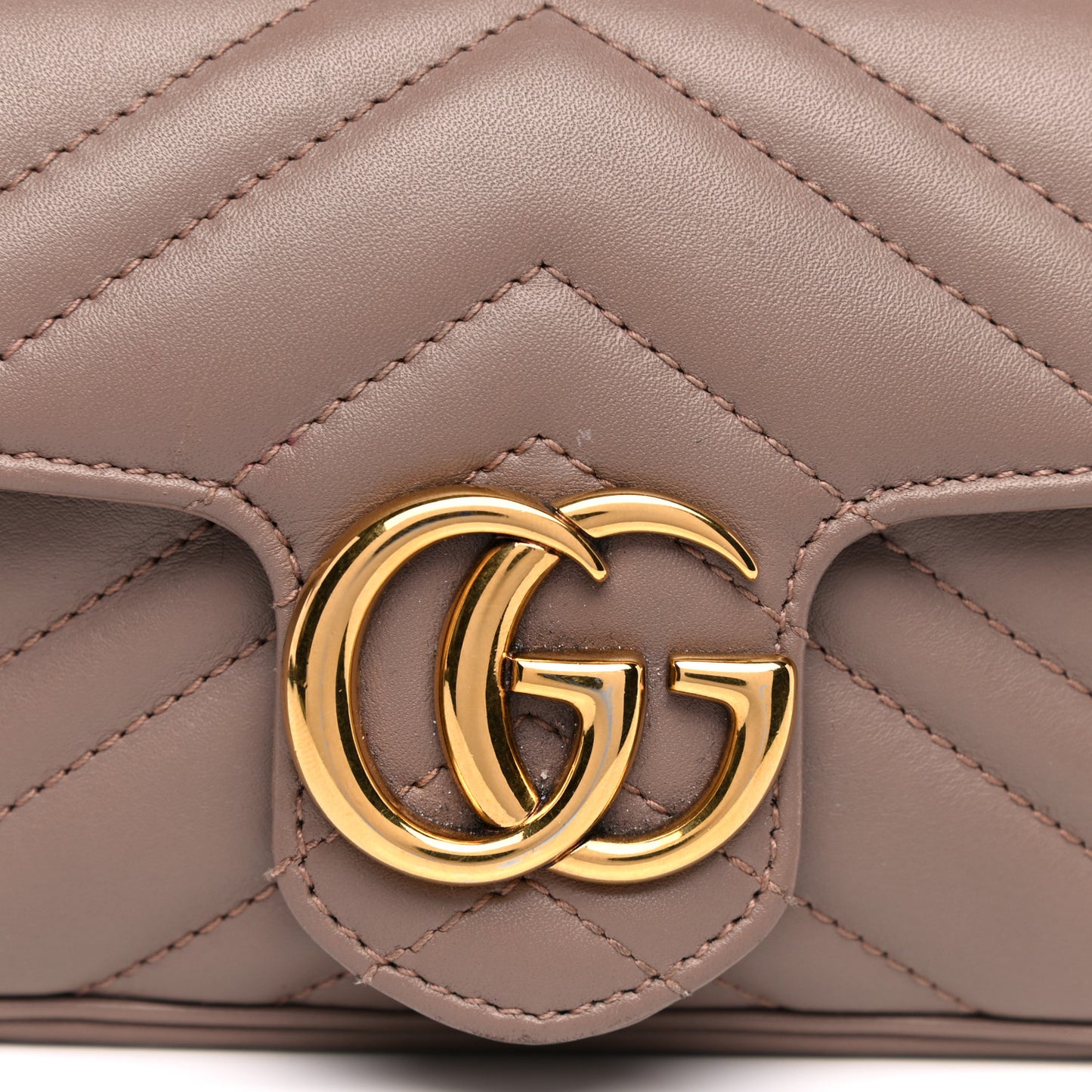Calfskin Matelasse Super Mini GG Marmont Shoulder Bag Porcelain Rose