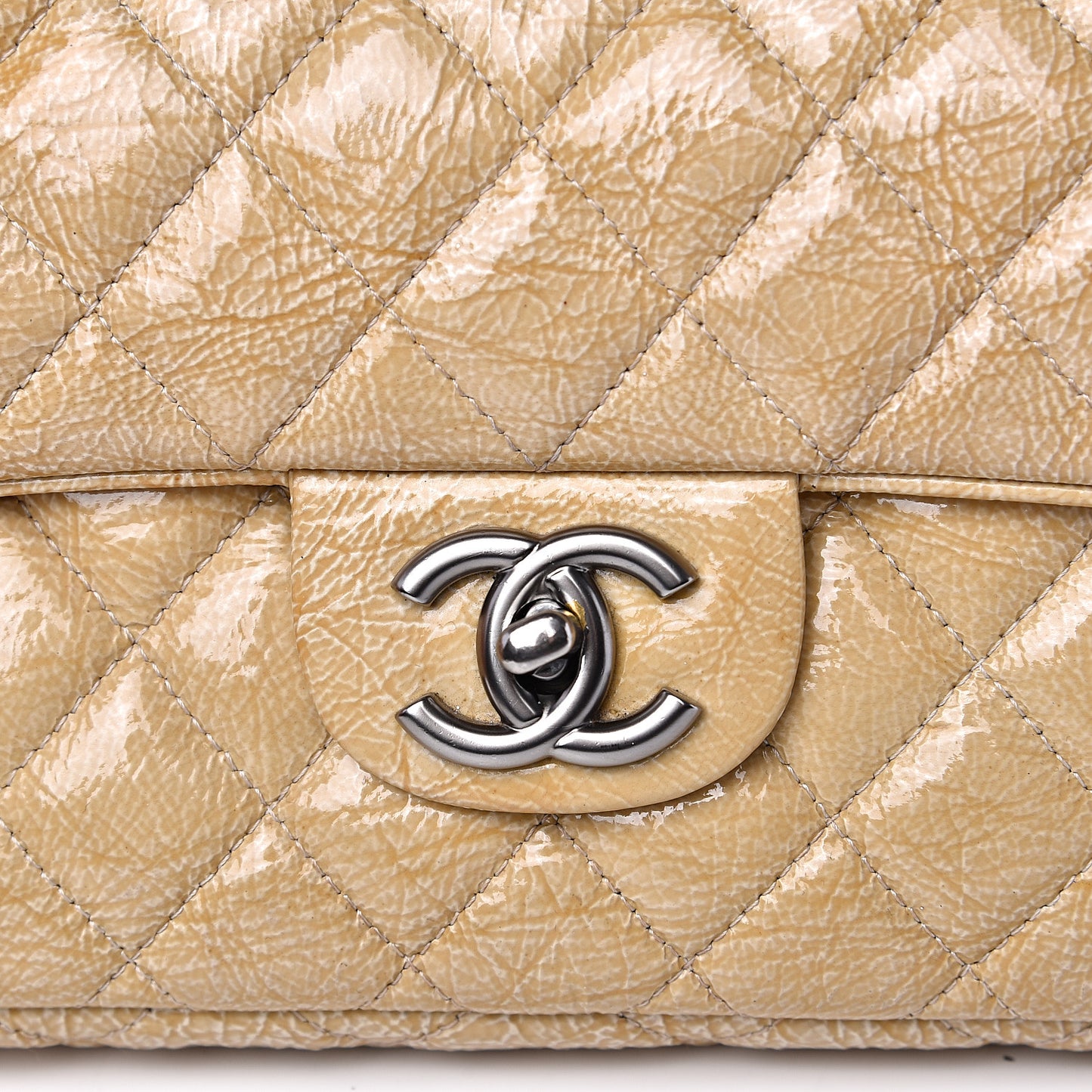 Crinkled Patent Calfskin Quilted East West Flap Light Beige