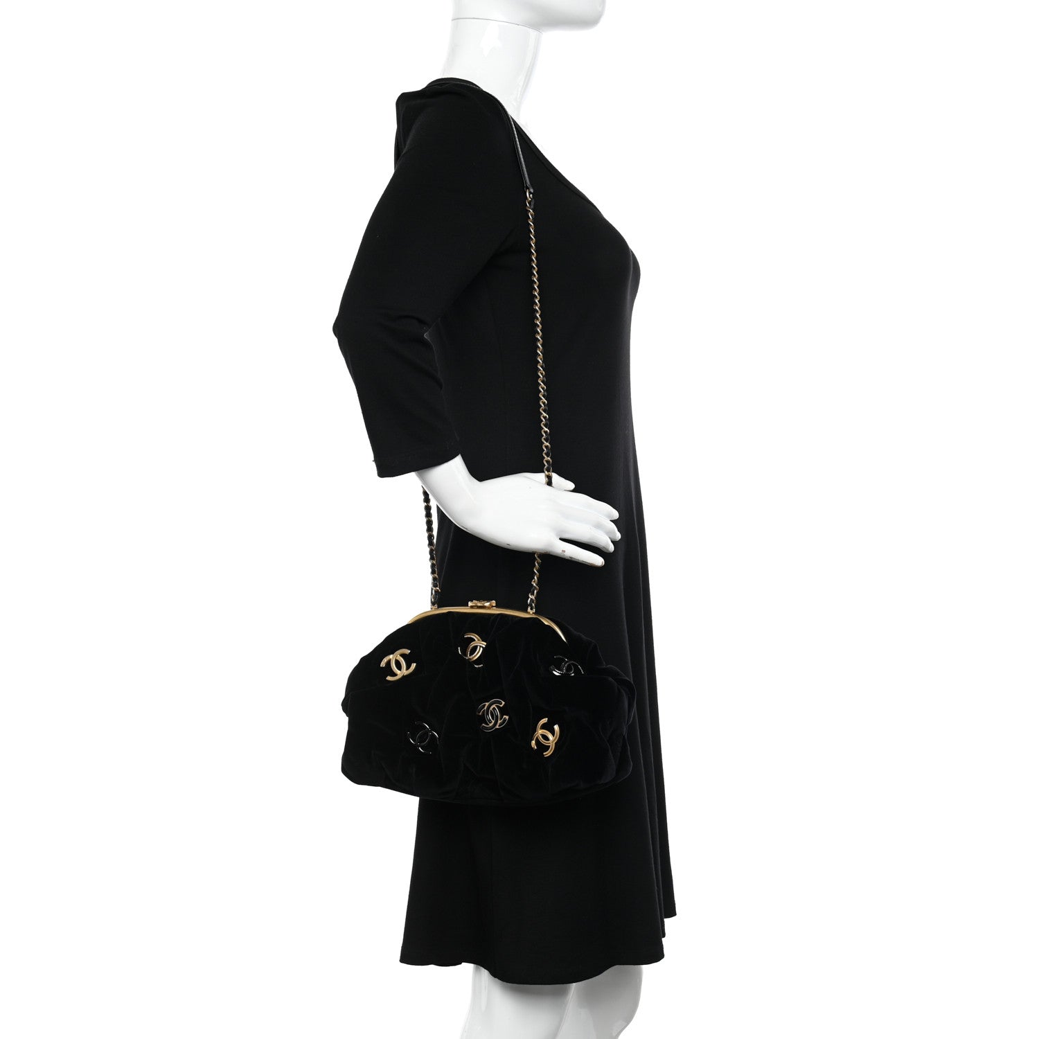 Chanel Velvet Enamel CC Kiss Lock Clutch Black 2 of 12