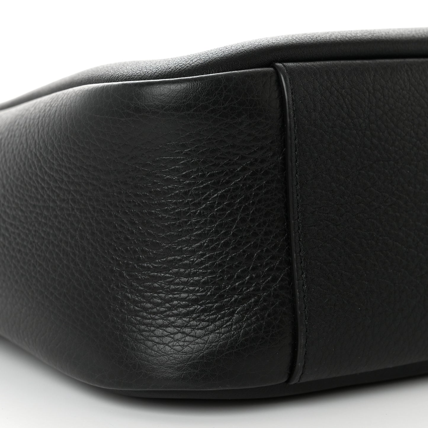 Smooth Calfskin Small Le 5 A 7 Soft Hobo Black