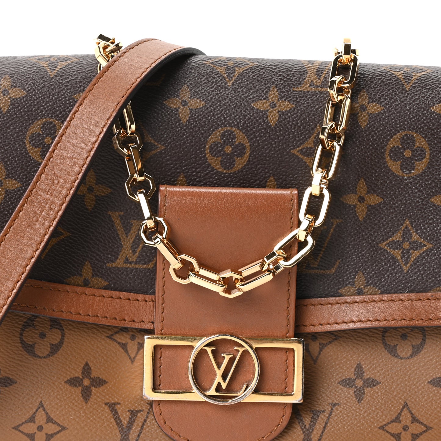 Reverse Monogram Dauphine MM