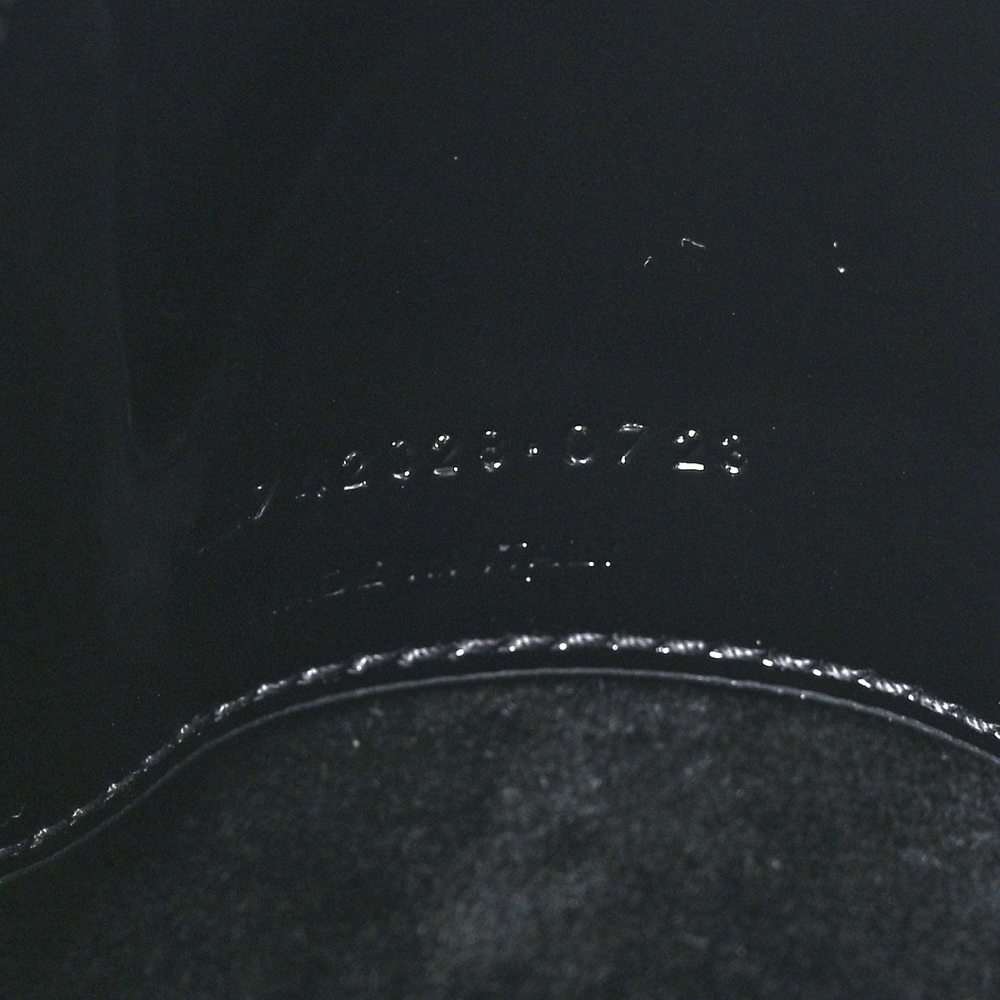 Patent Calfskin Le 37 Bucket Bag Black