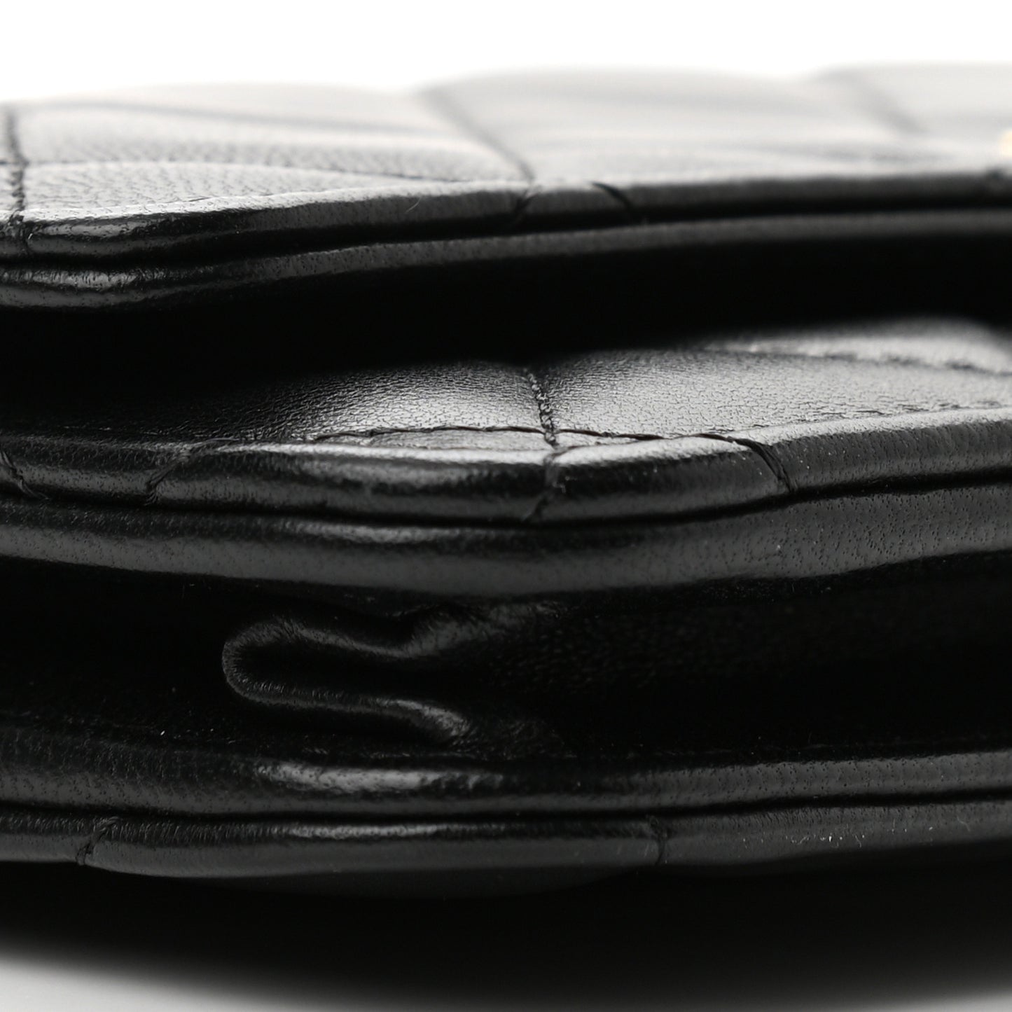 Lambskin Quilted Wallet On Chain WOC Black