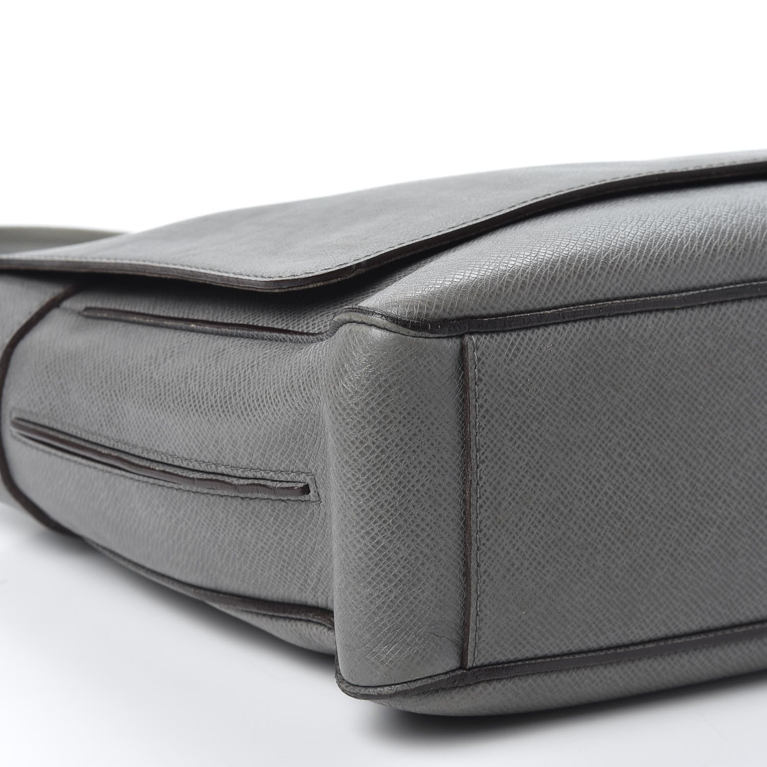 Louis Vuitton Taiga Roman MM Messenger Glacier 5 of 9