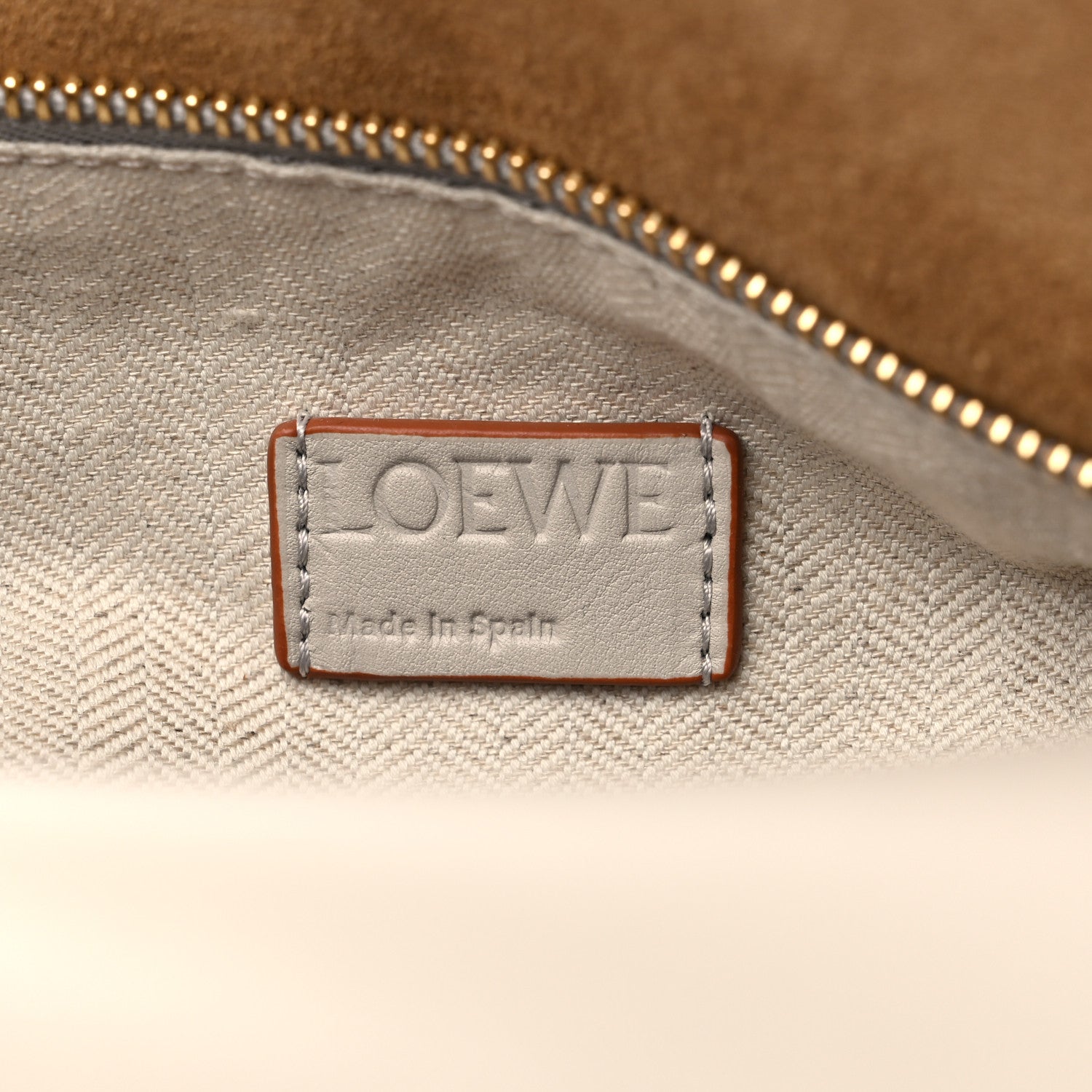 Loewe Calfskin Small Puzzle Edge Bag Ghost Soft White 6 of 10