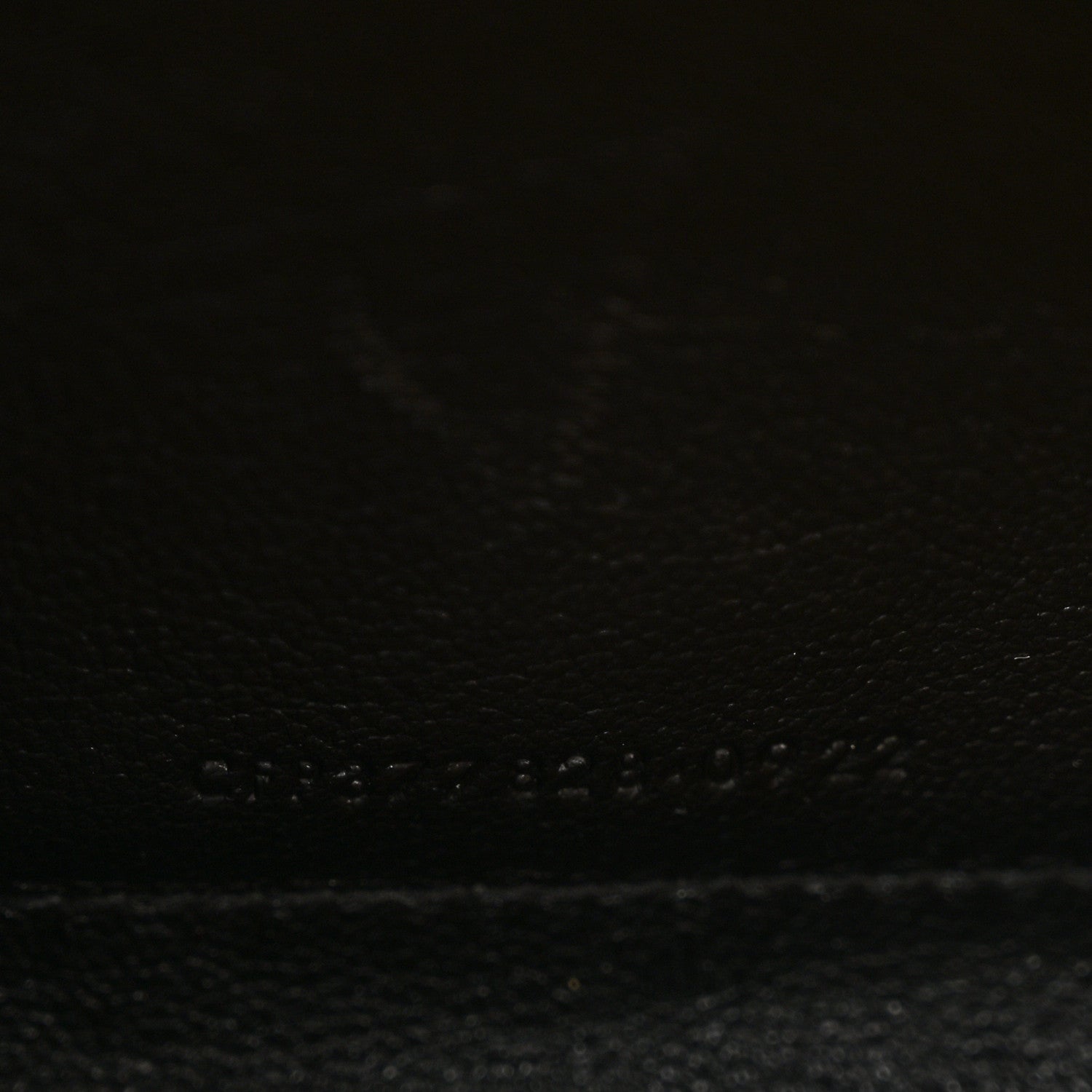Saint Laurent Grain De Poudre Matelasse Chevron Monogram Chain Wallet Natural Dark 7 of 12
