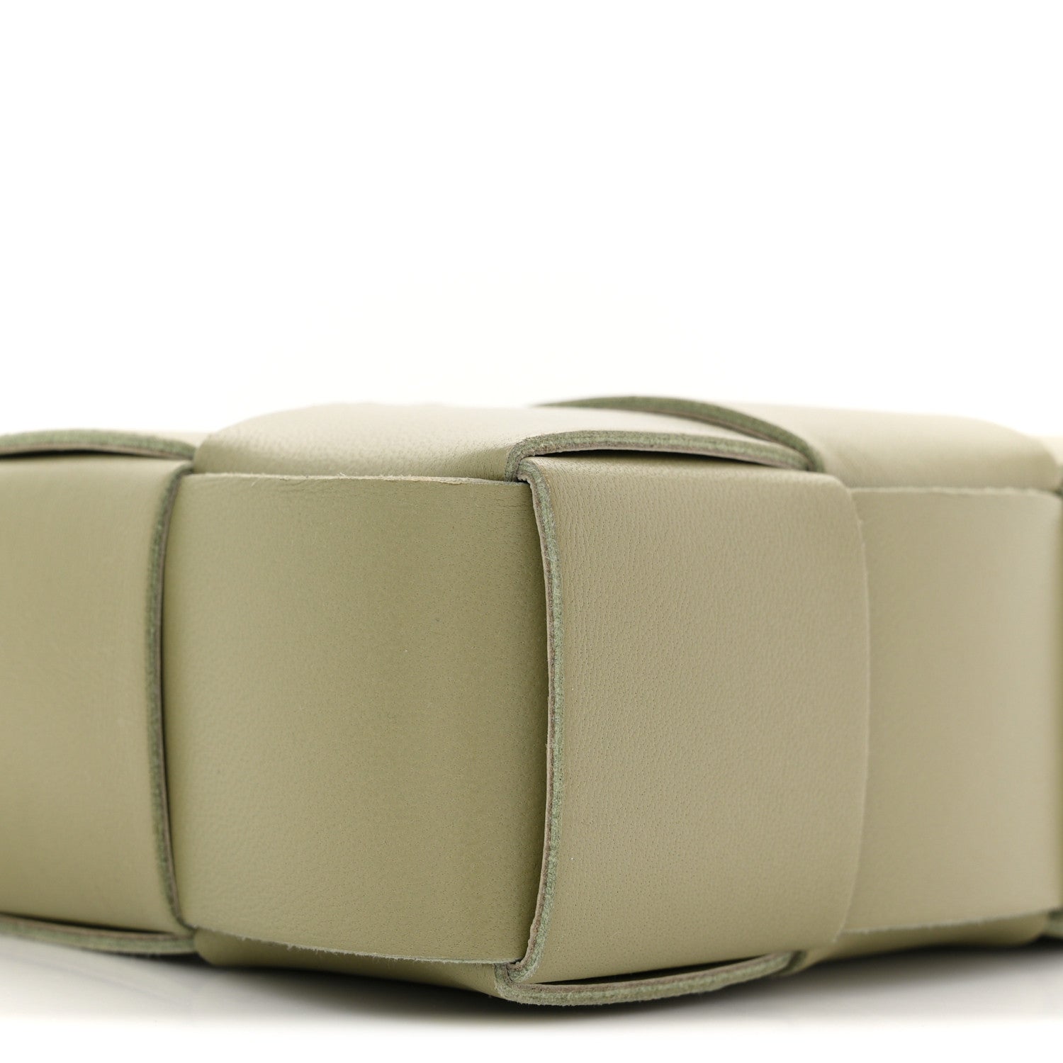 Bottega Veneta Calfskin Maxi Intrecciato Cassette Pouch On Strap Travertine 9 of 10