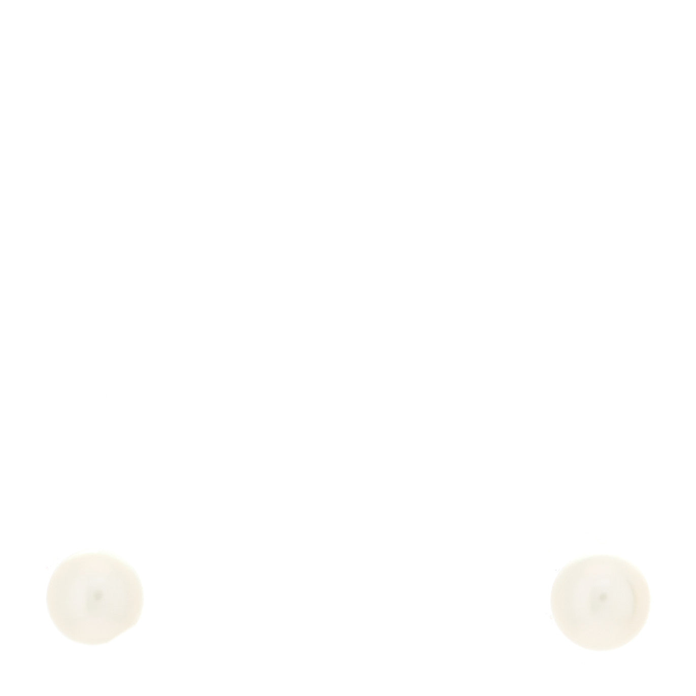 18K Yellow Gold Akoya Pearl 4-4.5mm Stud Earrings