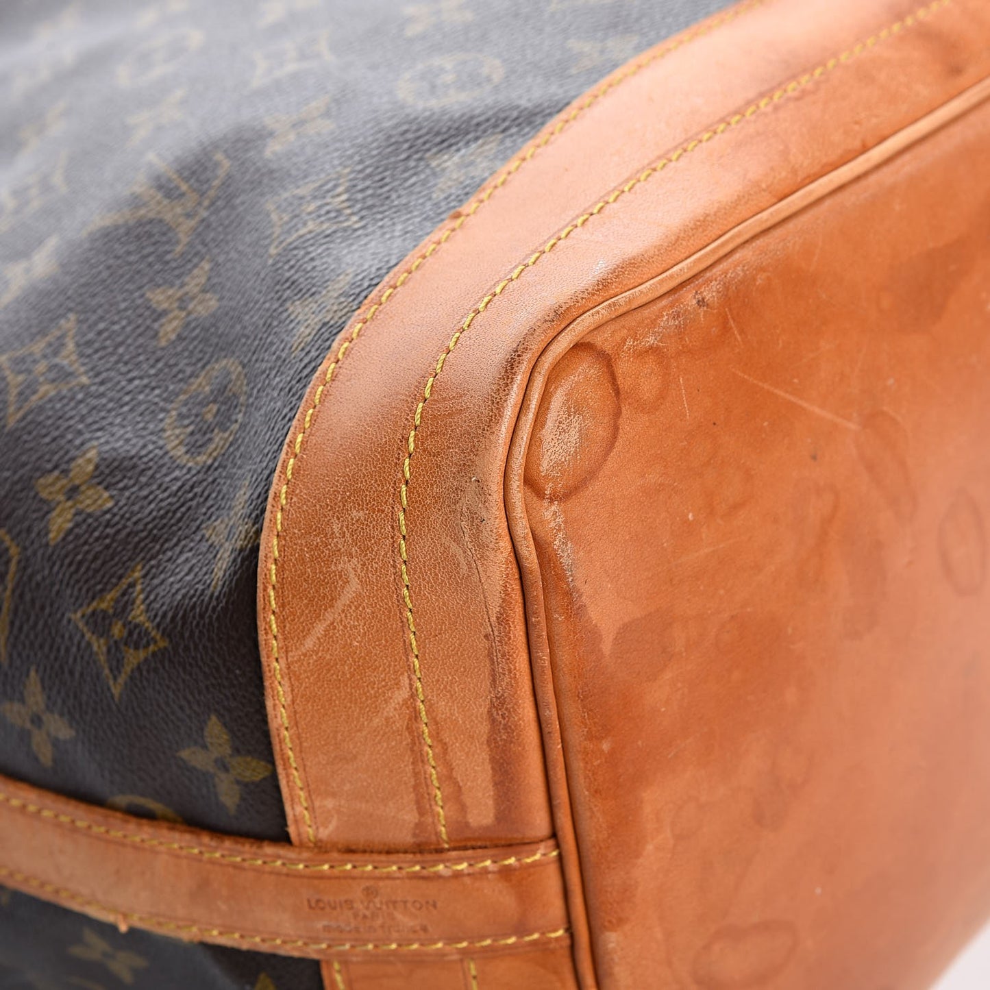 Monogram Noe