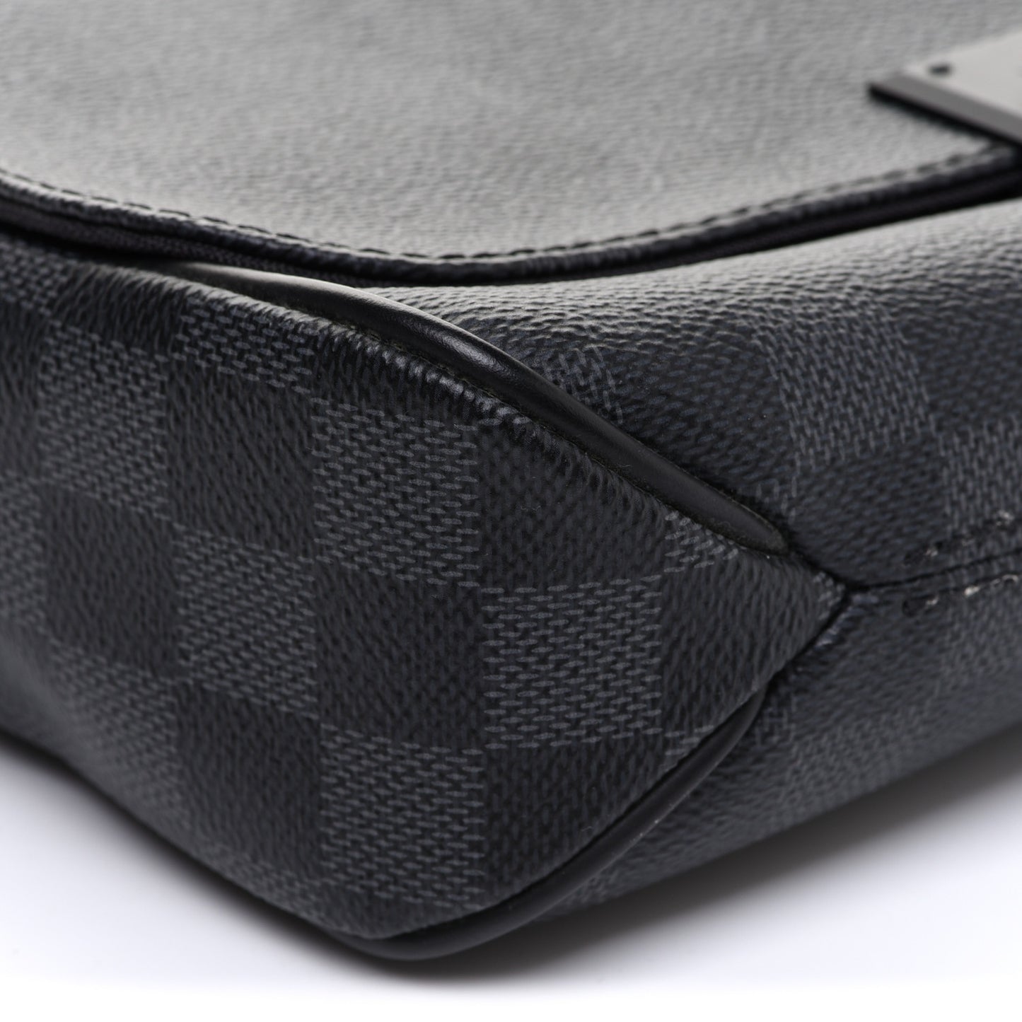 Damier Graphite District PM