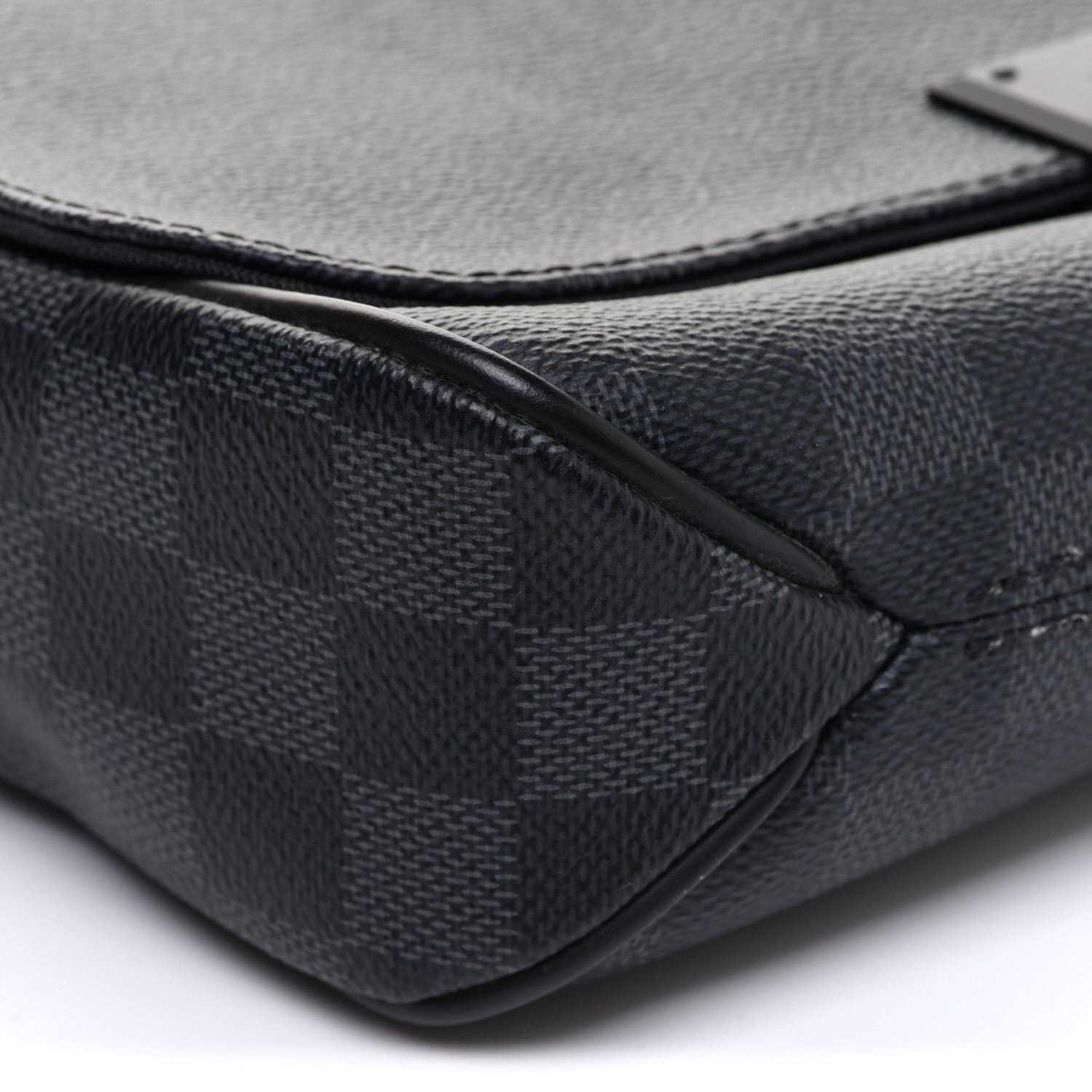Louis Vuitton Damier Graphite District PM 11 of 12