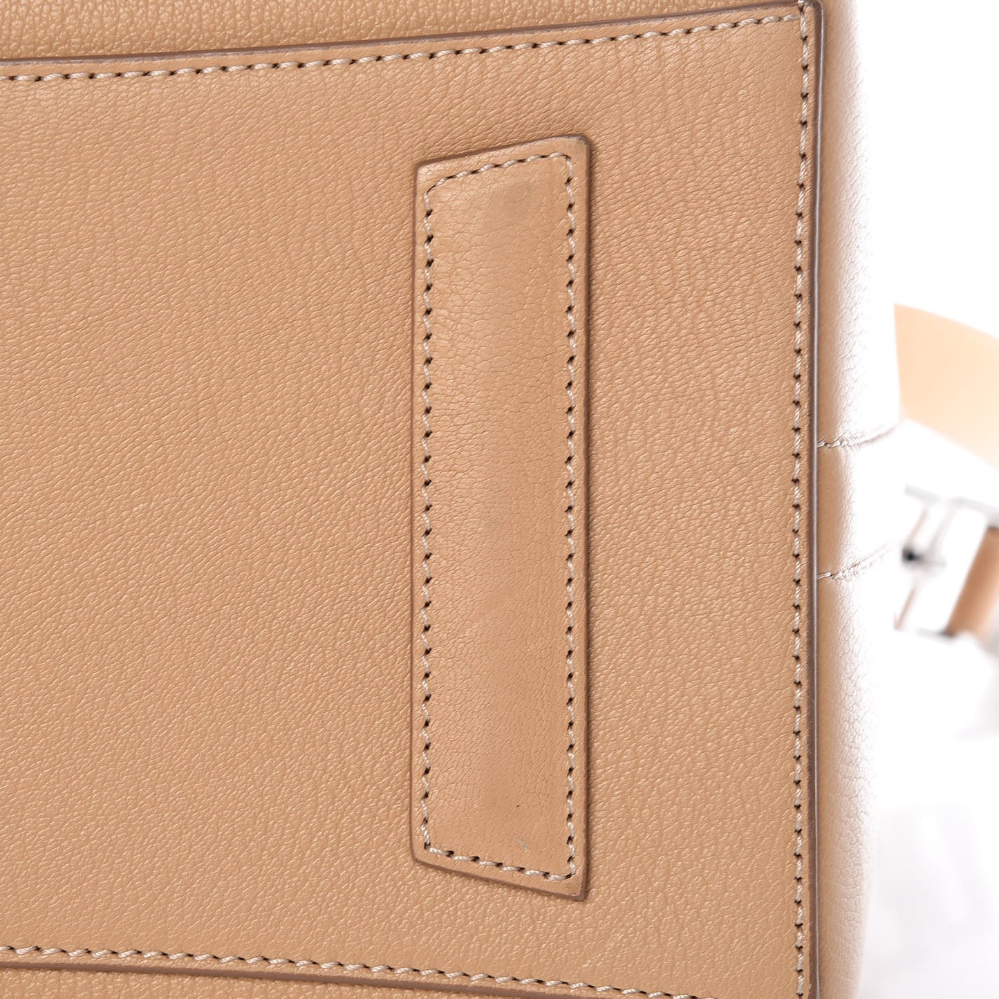 Sugar Goatskin Medium Antigona Light Beige