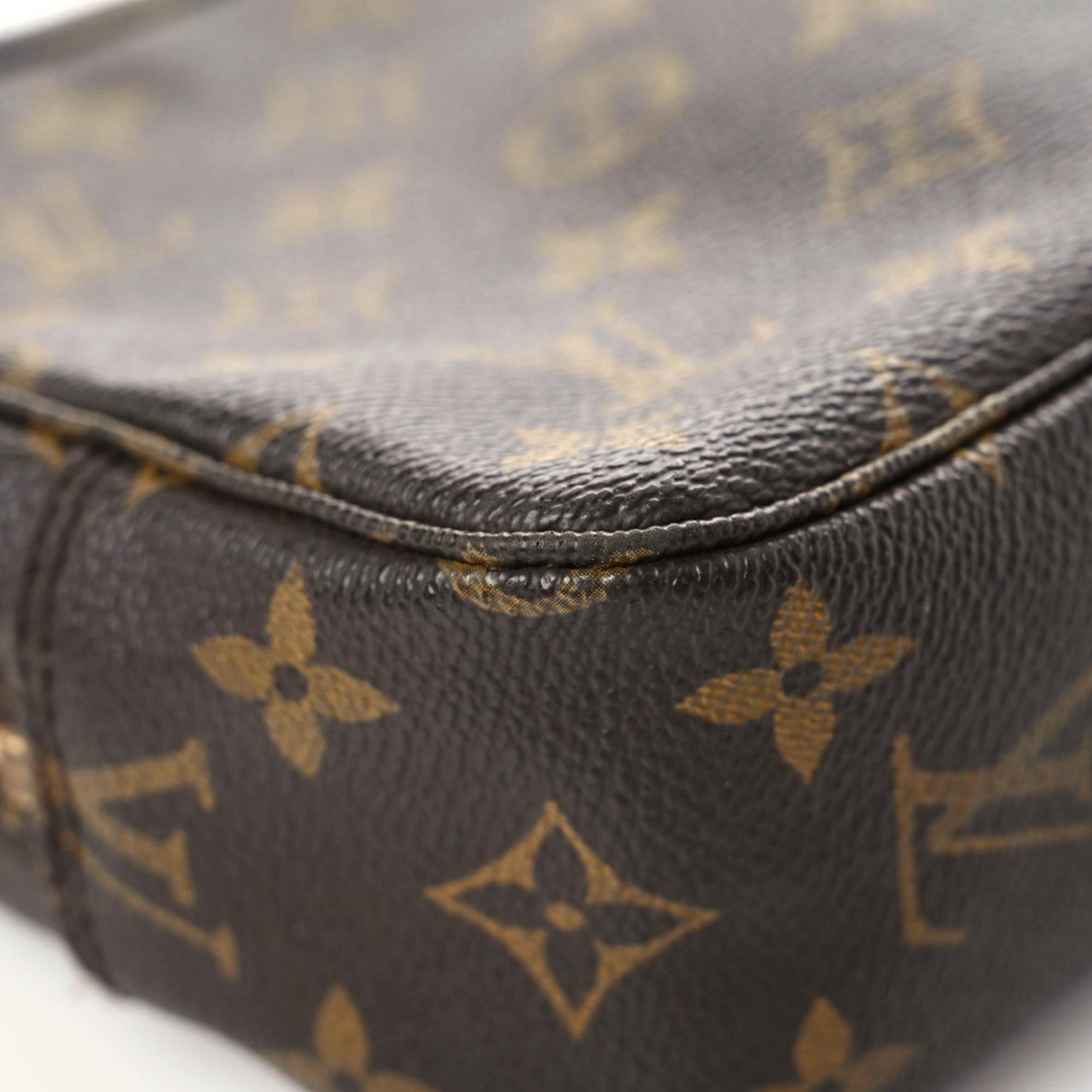 Louis Vuitton Monogram Trousse Toilette 23 13 of 16