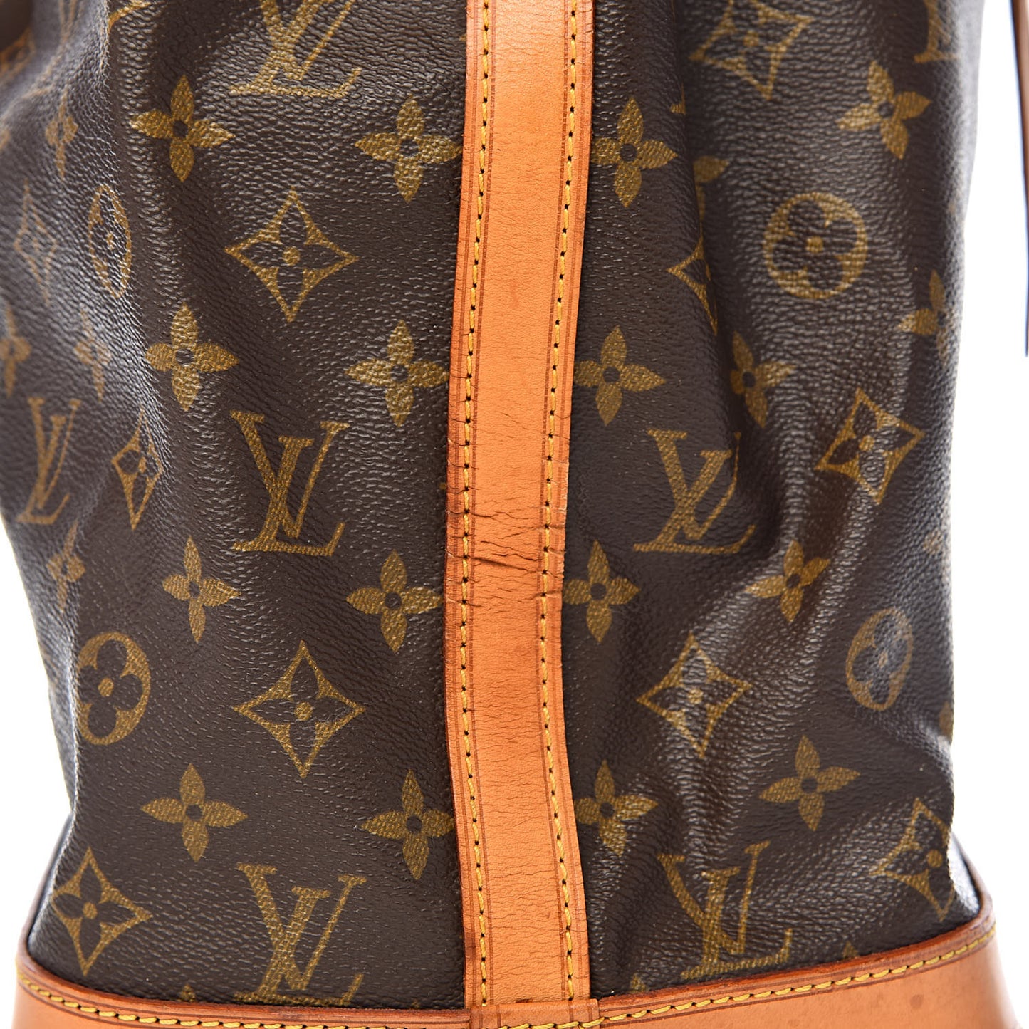 Monogram Noe