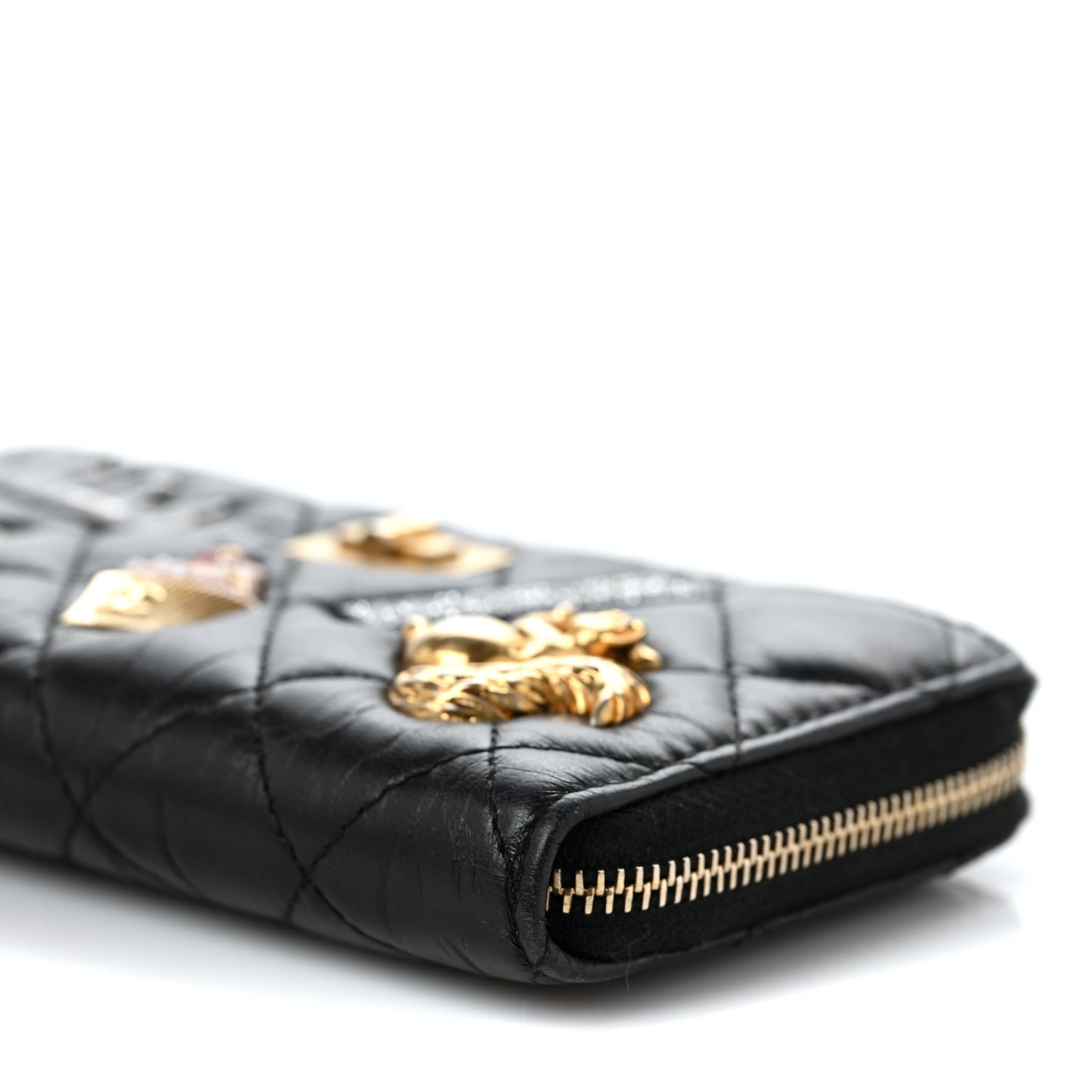 Aged Calfskin Quilted Small New York Charms 2.55 Reissue Zip Around Wallet Black