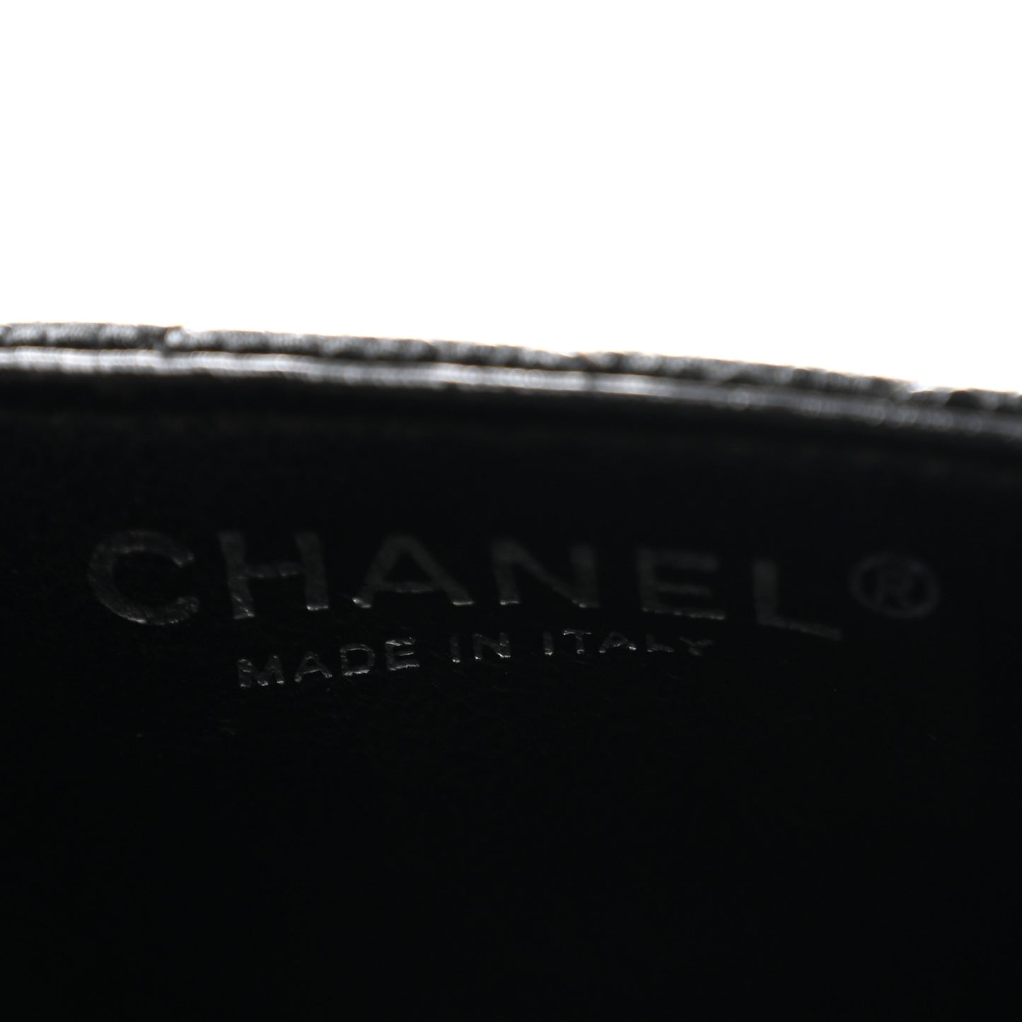 Caviar Quilted East West Flap Black