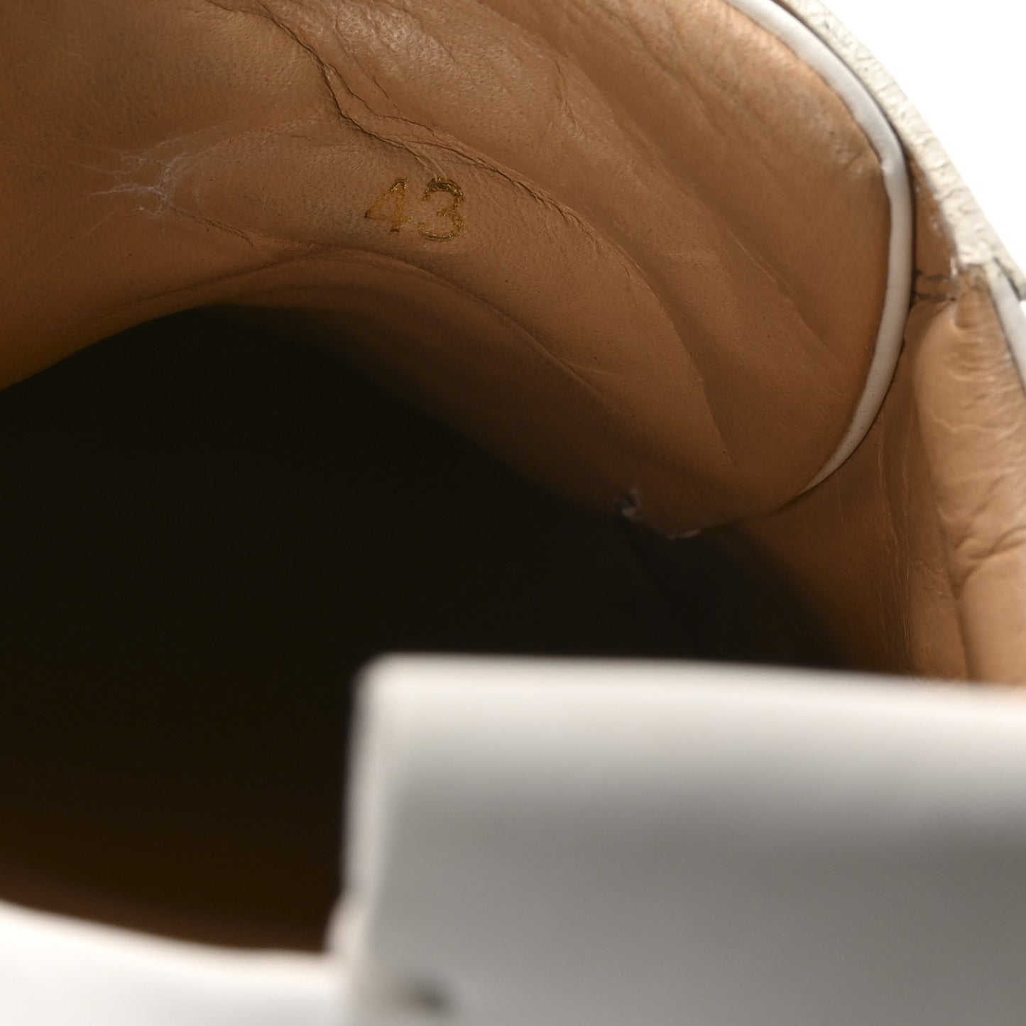 Calfskin Mens Louis Junior Spikes Flat Sneakers 43 White