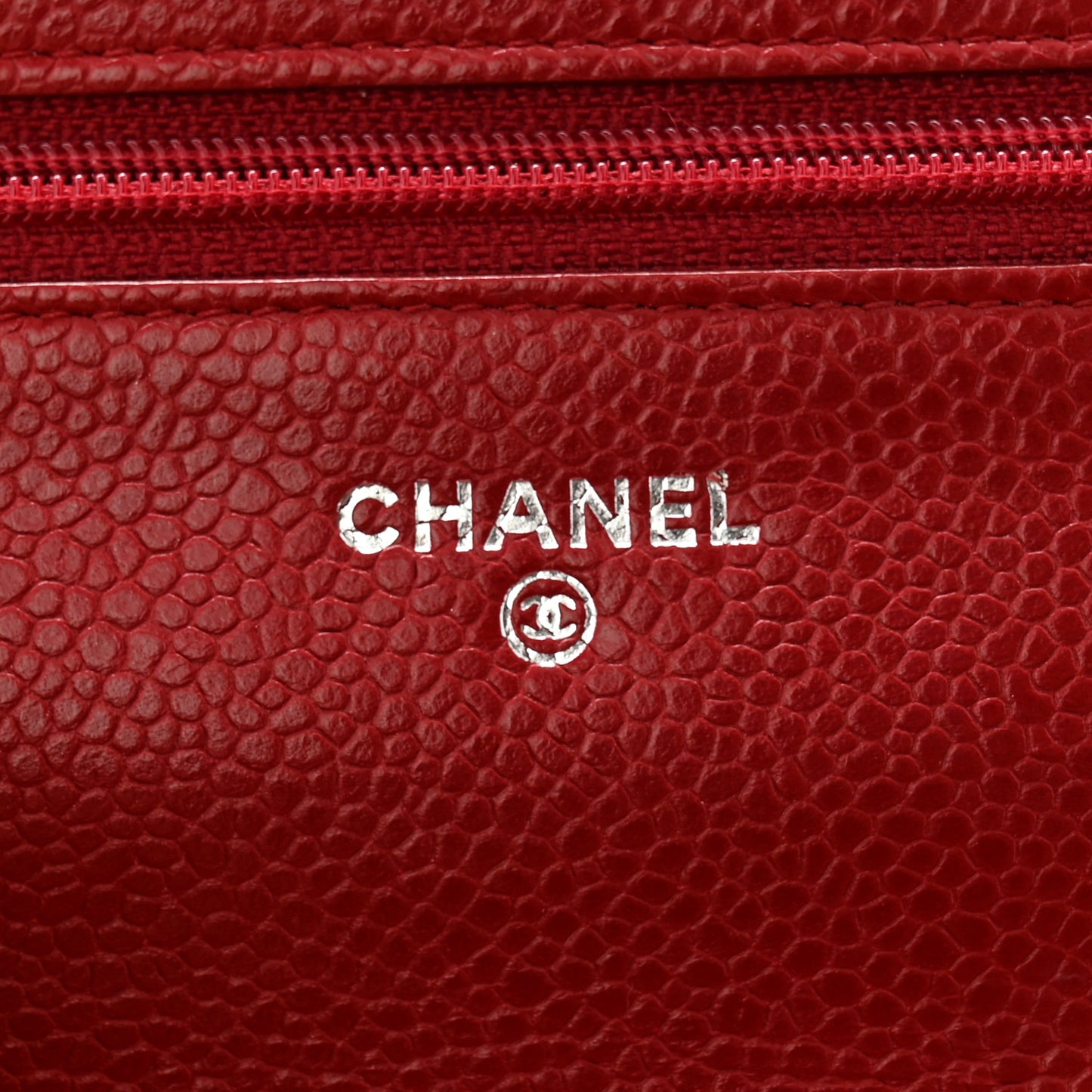 Caviar Quilted Wallet on Chain WOC Red