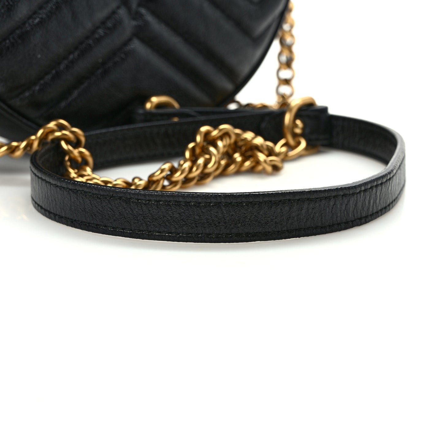 Azalea Calfskin Matelasse Heart Mini GG Marmont Round Shoulder Bag Black