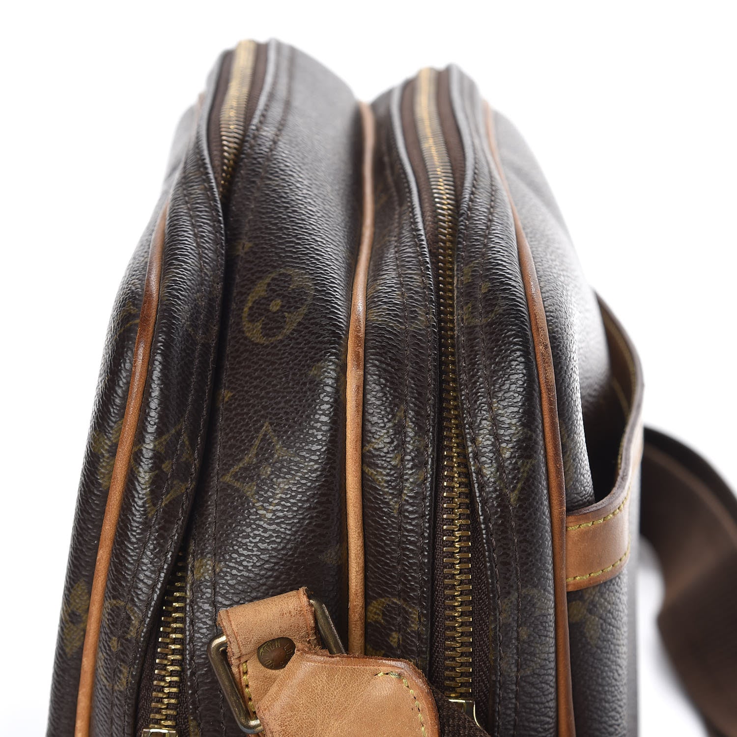 Louis Vuitton Monogram Reporter PM 22 of 23