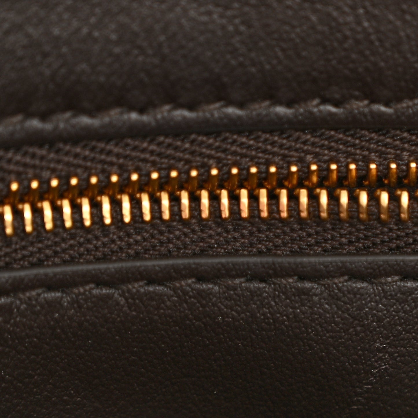 Suede Intrecciato Medium Andiamo Shoulder Bag Fondant