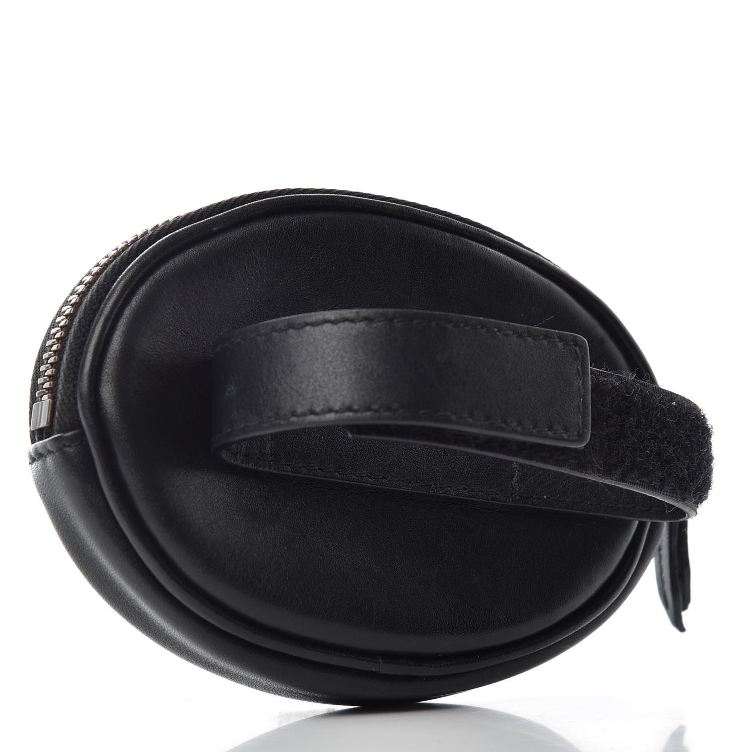 Gucci Calfskin Matelasse Animal Studs GG Marmont Round Wrist Pouch Black 3 of 6