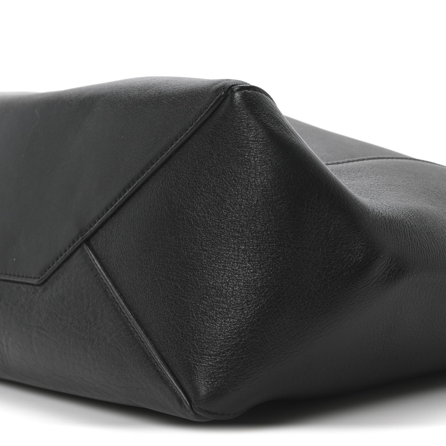 Calfskin Clasp Horizontal Cabas Black