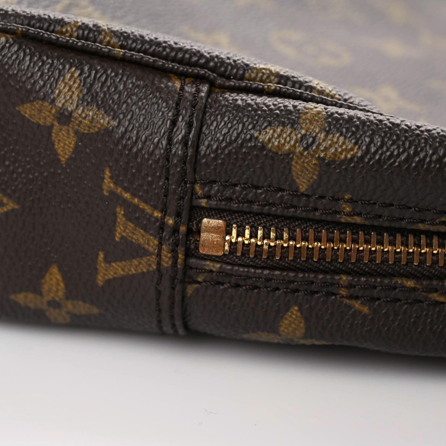 Louis Vuitton Monogram Trousse Toilette 23 7 of 12
