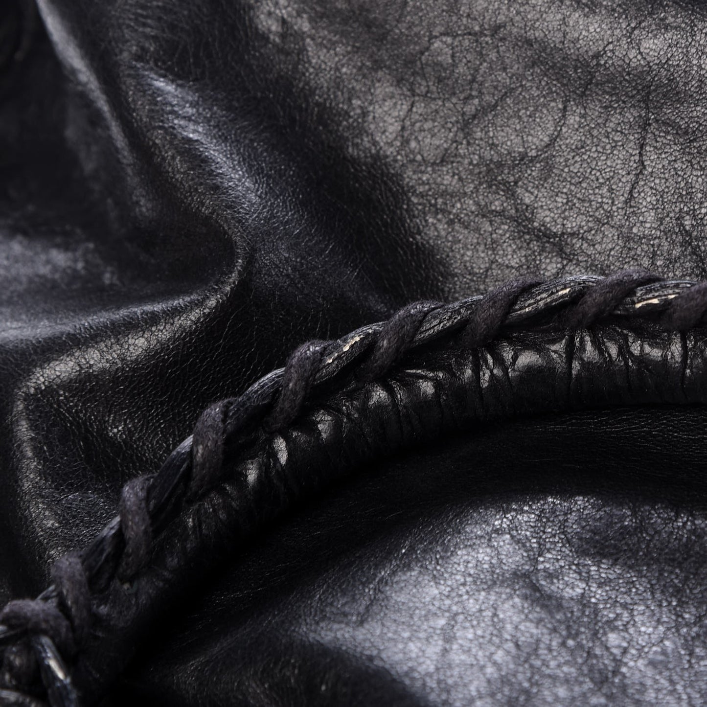 Chevre Classic Hardware City Black