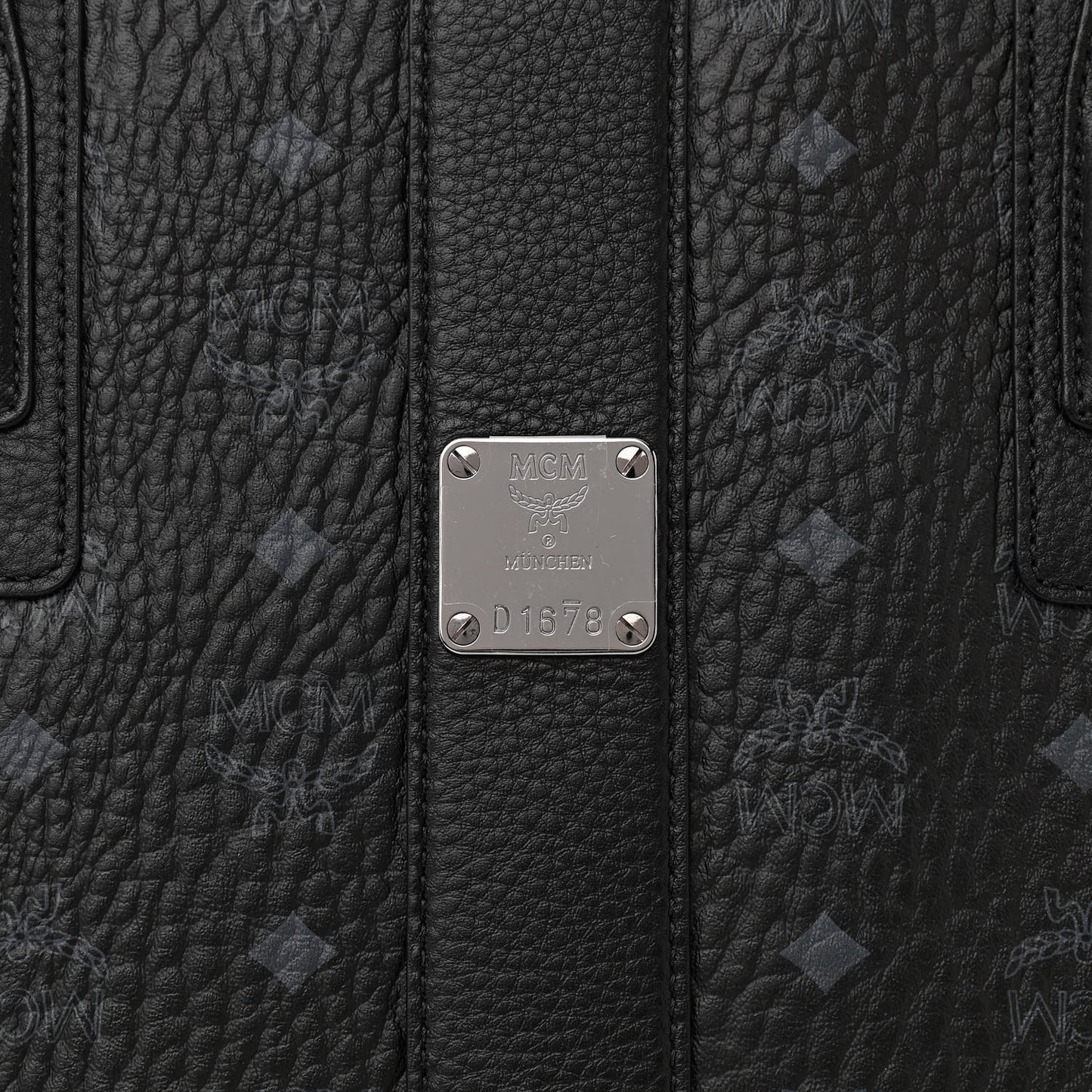 Visetos Medium Liz Reversible Shopper Tote Black