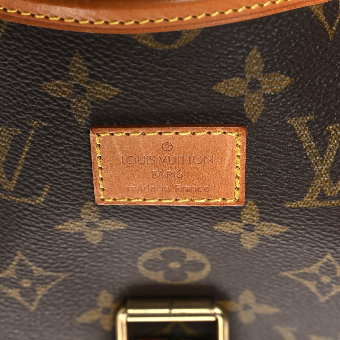 Monogram Saumur 35