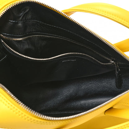 Balenciaga Shiny Day Calfskin Logo S Triangle Duffle Jaune Black 4 of 11
