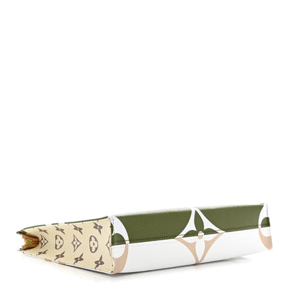 Louis Vuitton Monogram Giant Toiletry Pouch 26 Kaki 3 of 6