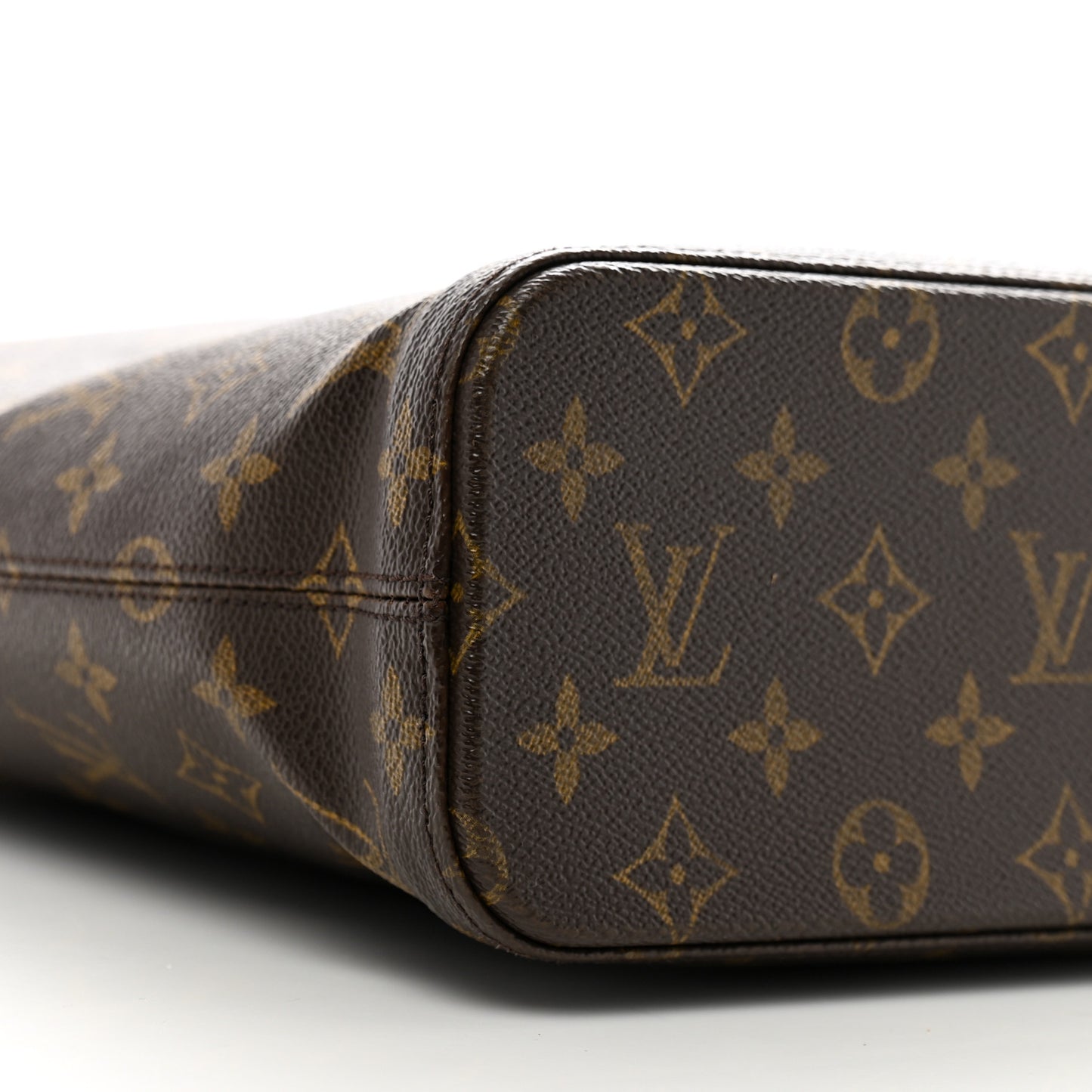 Monogram Luco