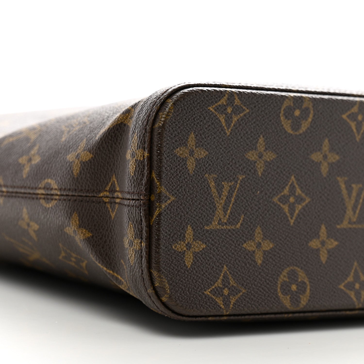 Louis Vuitton Monogram Luco 8 of 14