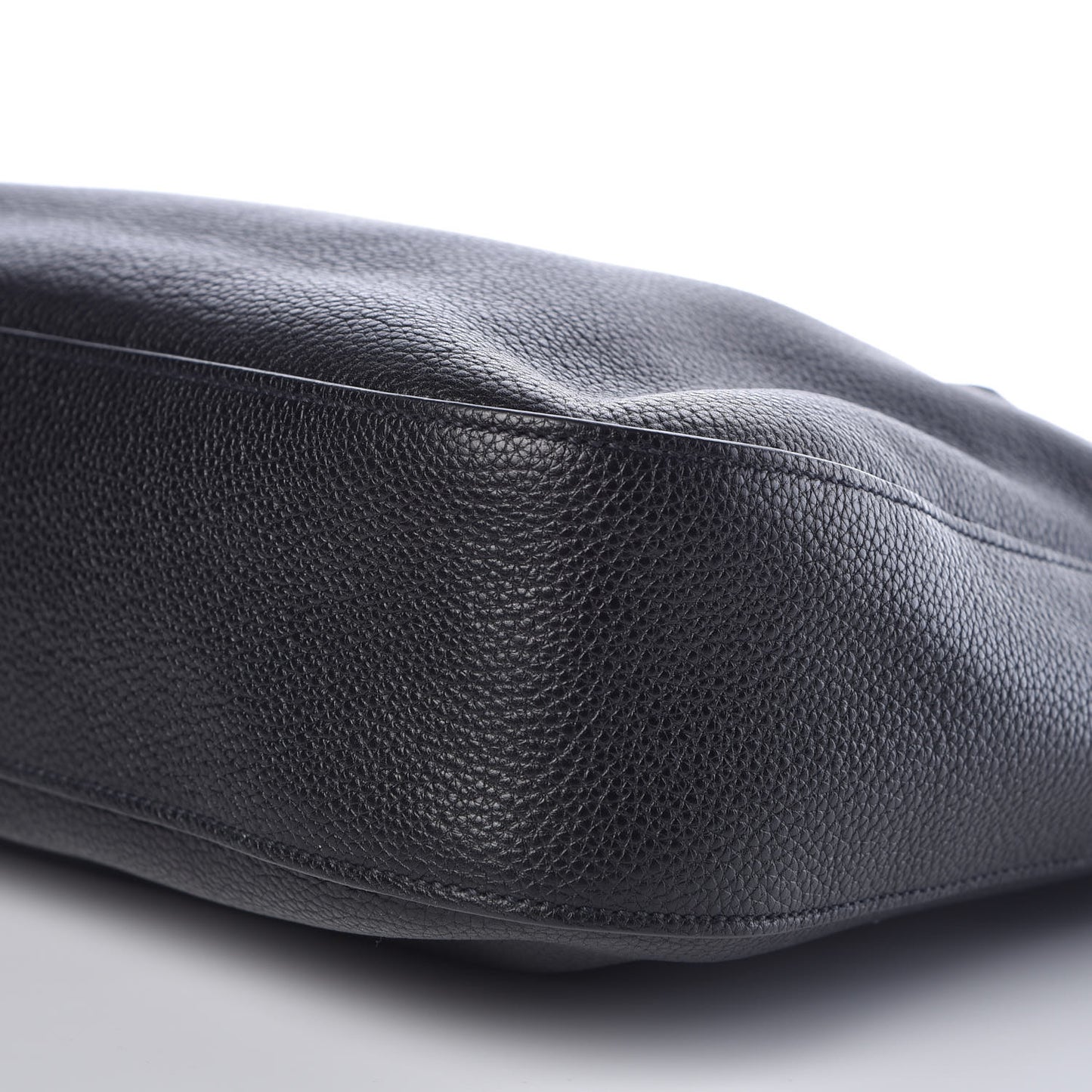 Vitello Daino Tote Black
