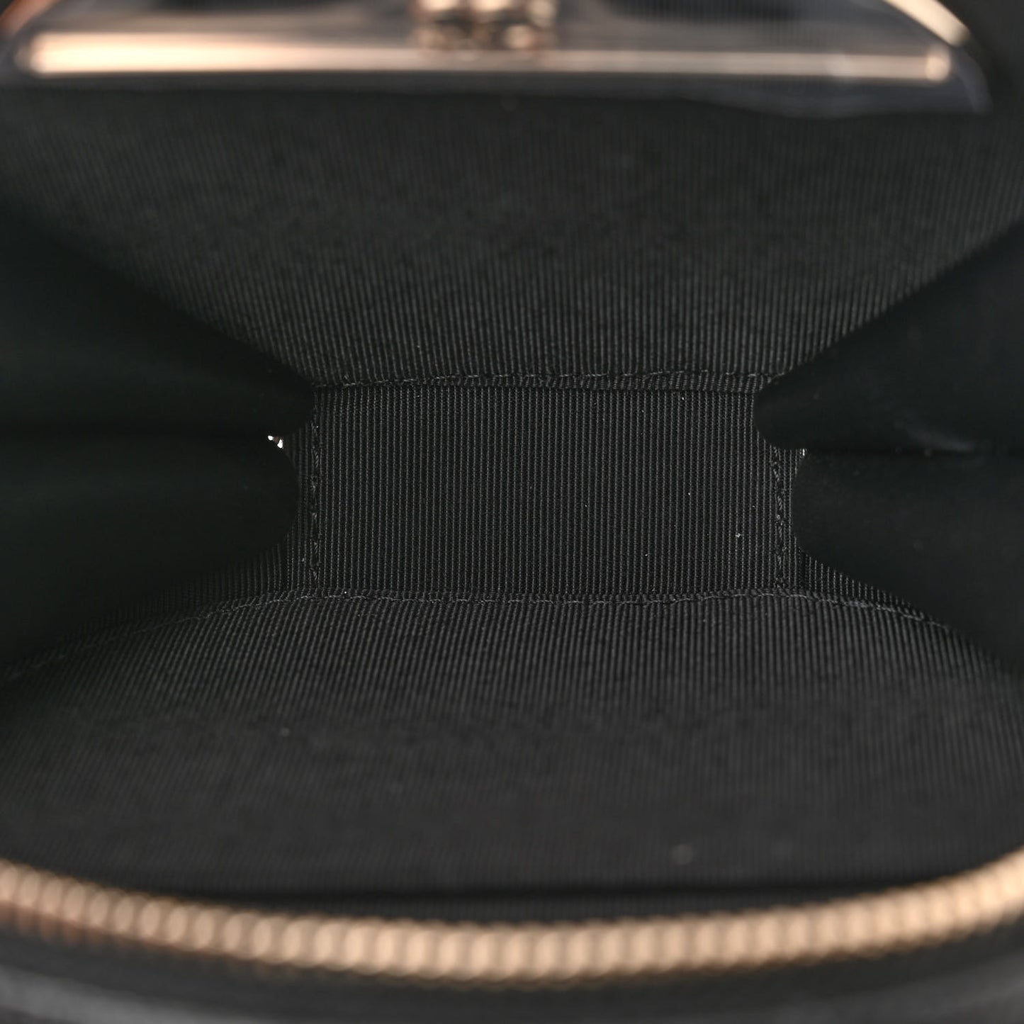 Caviar Quilted Round Handle With Care Vanity With Chain Black