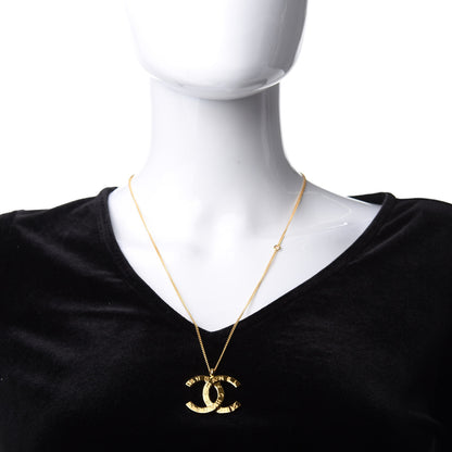 Chanel Metal CC Paris Button Necklace Gold 2 of 5