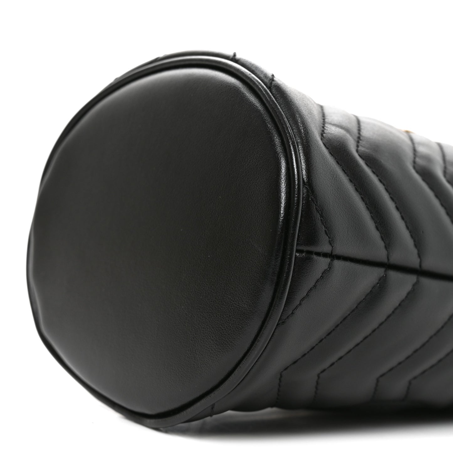 Calfskin Matelasse Mini GG Marmont 2.0 Bucket Bag Black