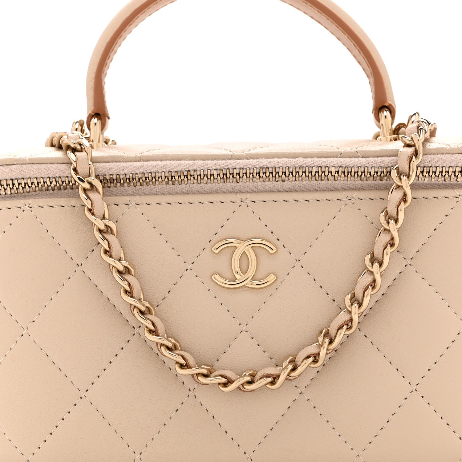 Chanel Lambskin Quilted Small Top Handle Vanity Case With Chain