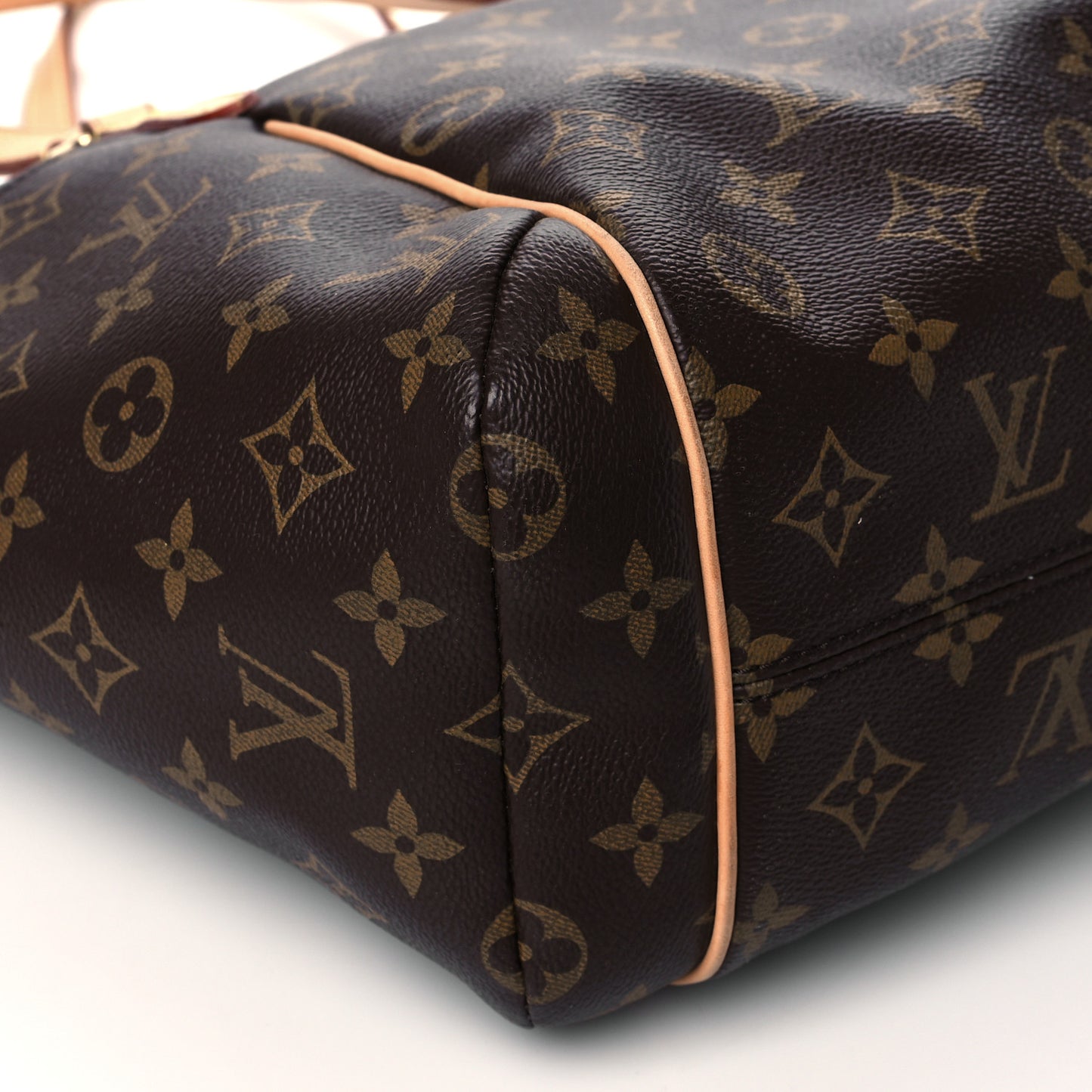 Monogram Totally PM