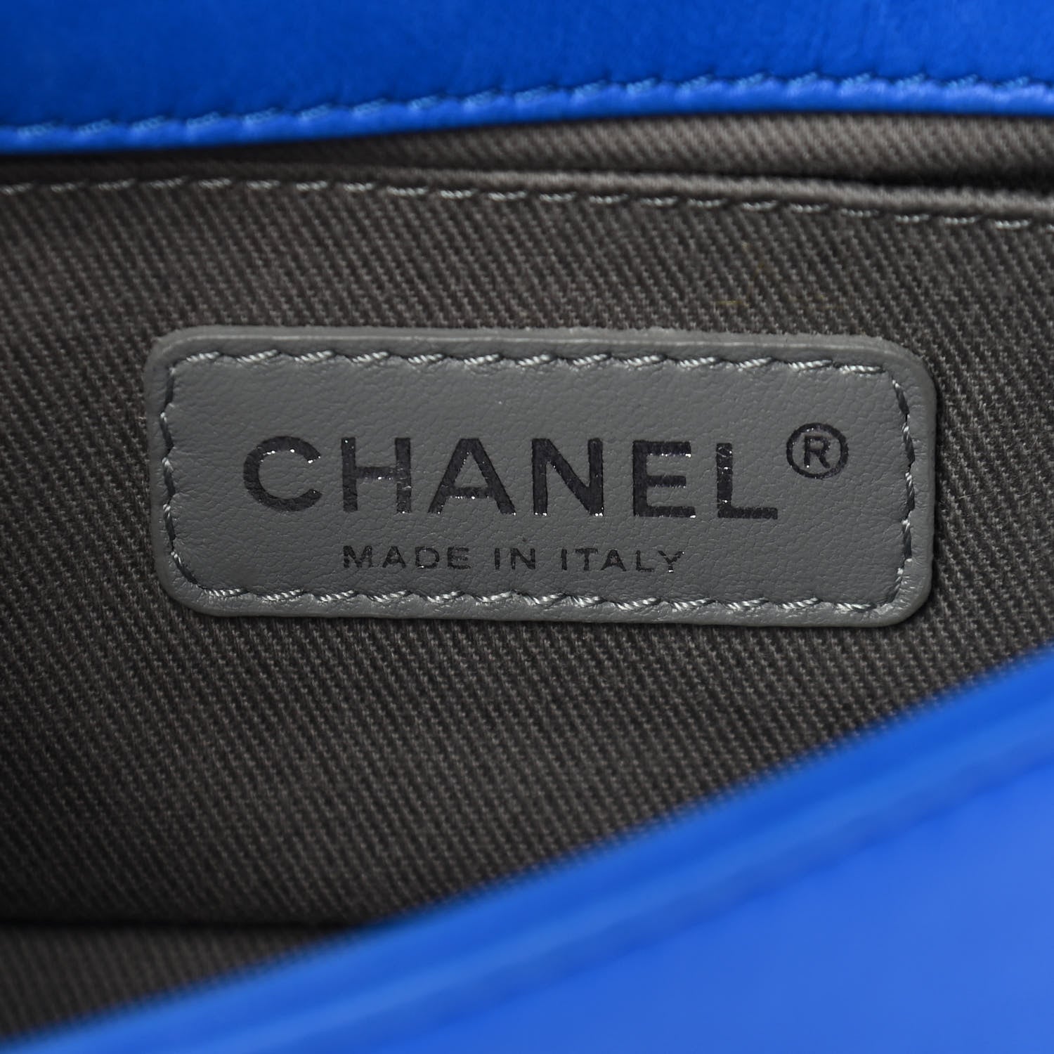 Chanel Velvet Quilted Small Boy Flap Blue 6 of 19