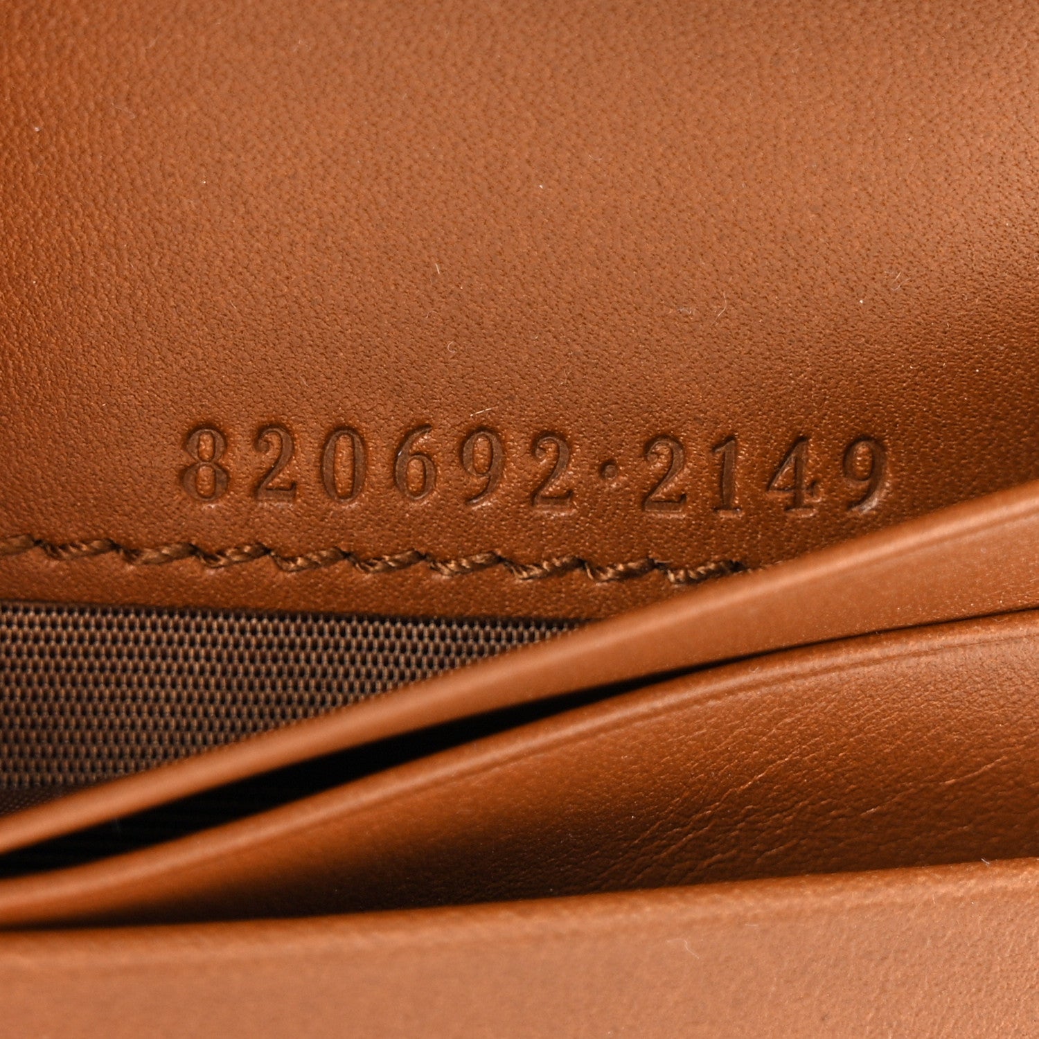 Gucci GG Supreme Monogram Textured Calfskin Emblem Mini Wallet Beige Dark Brown 8 of 8