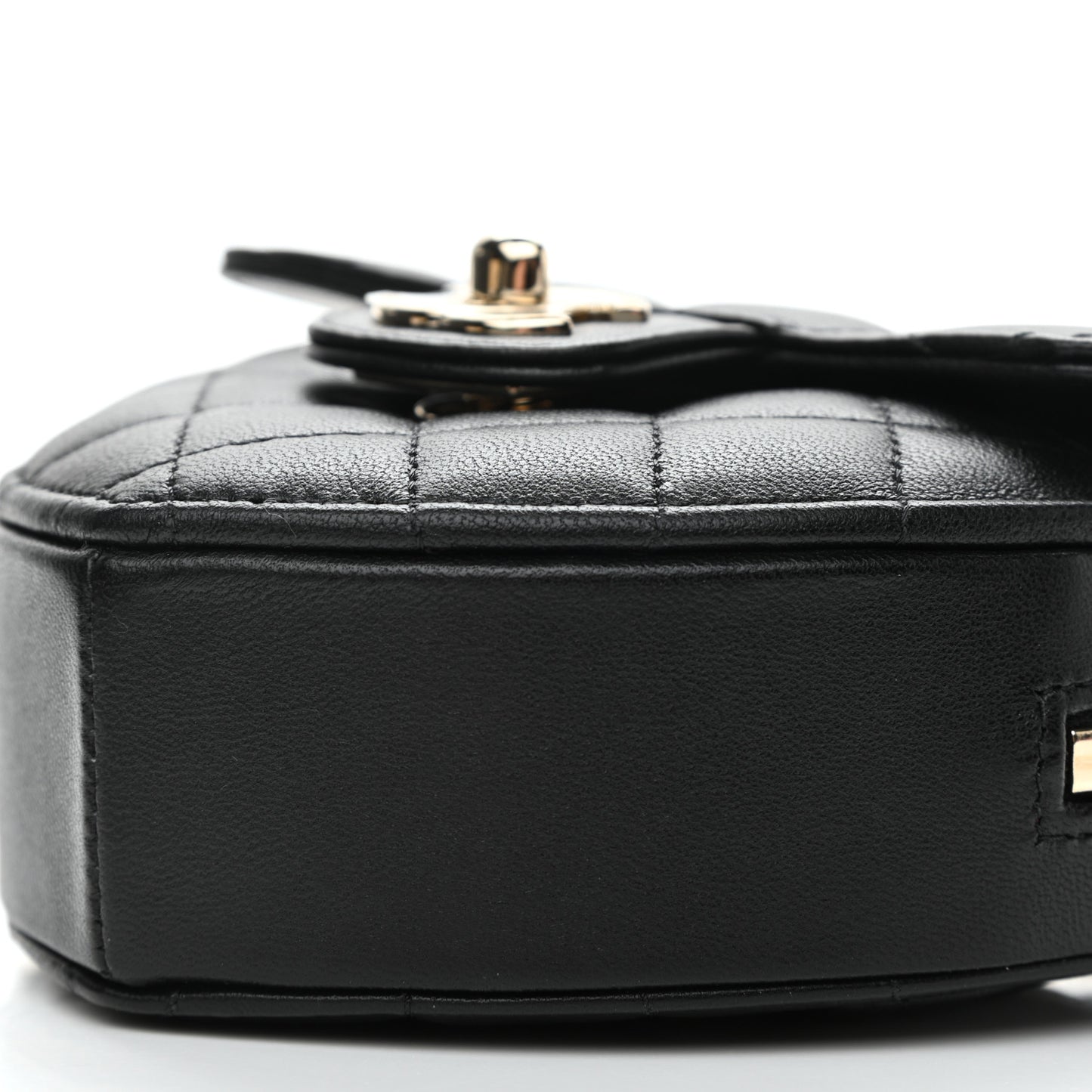 Lambskin Quilted CC In Love Heart Clutch With Chain Black